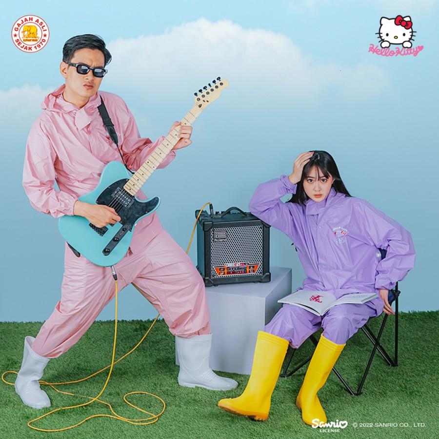 Jas Hujan Setelan Dewasa Elephant Brand Motif Hello Kitty