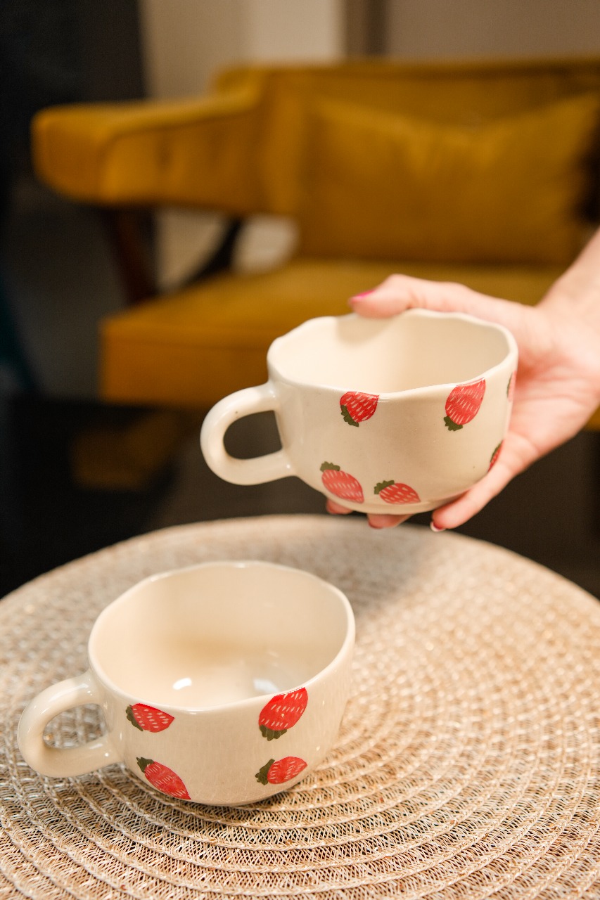 Strawberry Delight Ceramic Mug Set – Set of 2 Off-White Coffee Cups by Artecasa | Fruit-Themed Tea Mugs for Home & Gifting