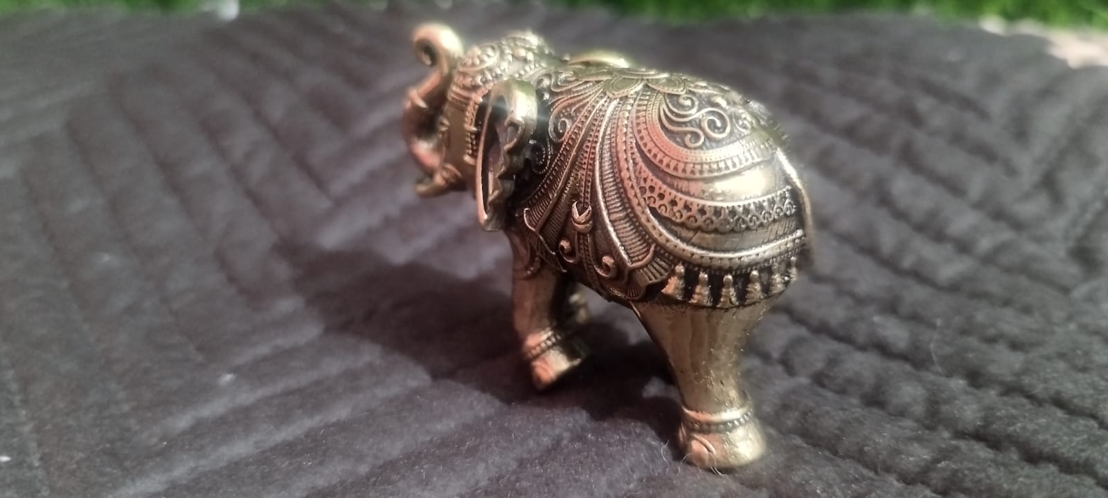 Brass Elephant Figurine - Handcrafted Lightweight Decorative Showpiece (2.5 Inches)