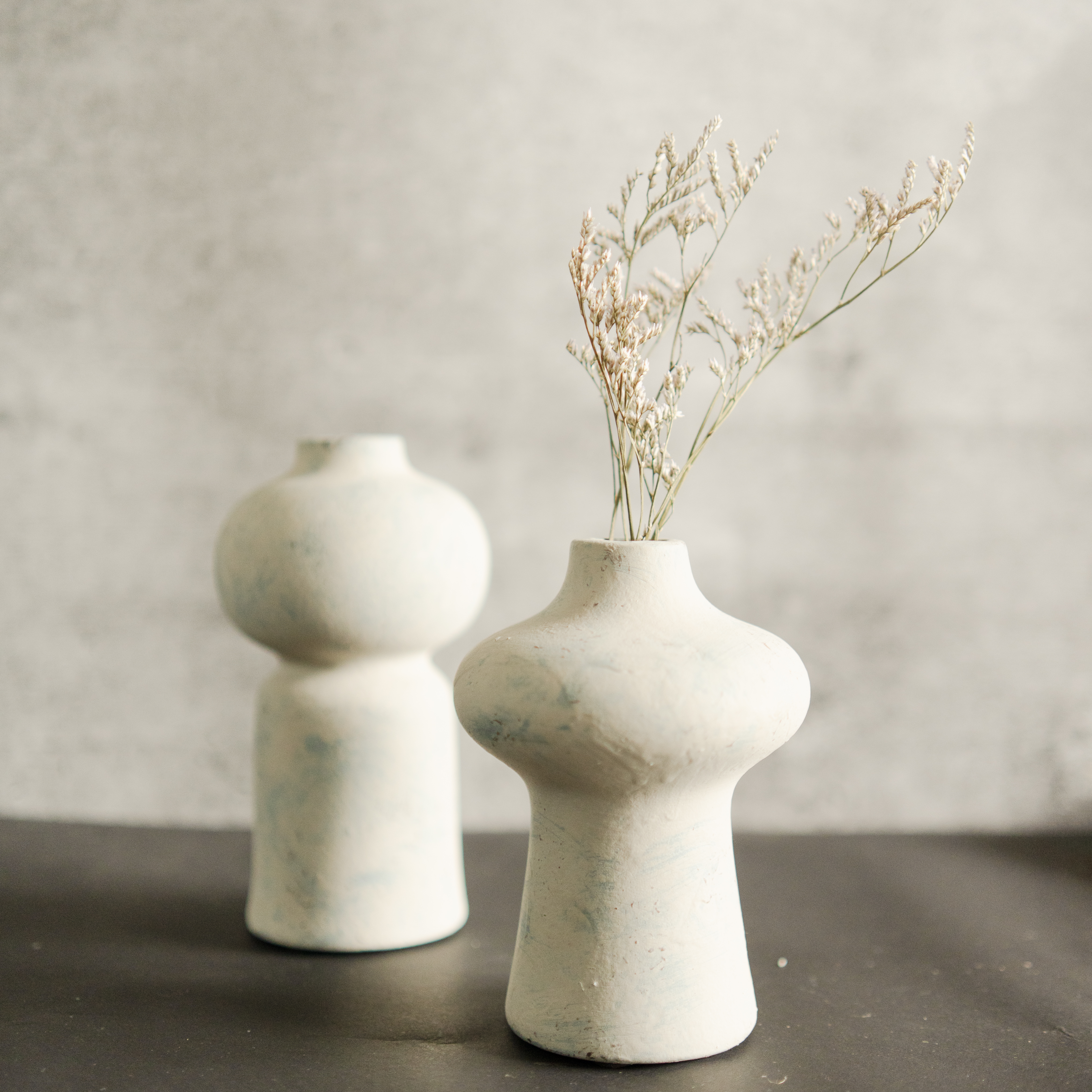 The Blue Legacy Vase Set – Elegant Porcelain Vases in Rustic Blue Finish (Set of 3)