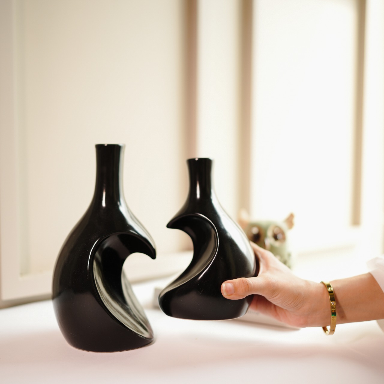 Black Heart Shaped Ceramic Flower Vase Set of 2 – Romantic Modern Home Decor & Gift