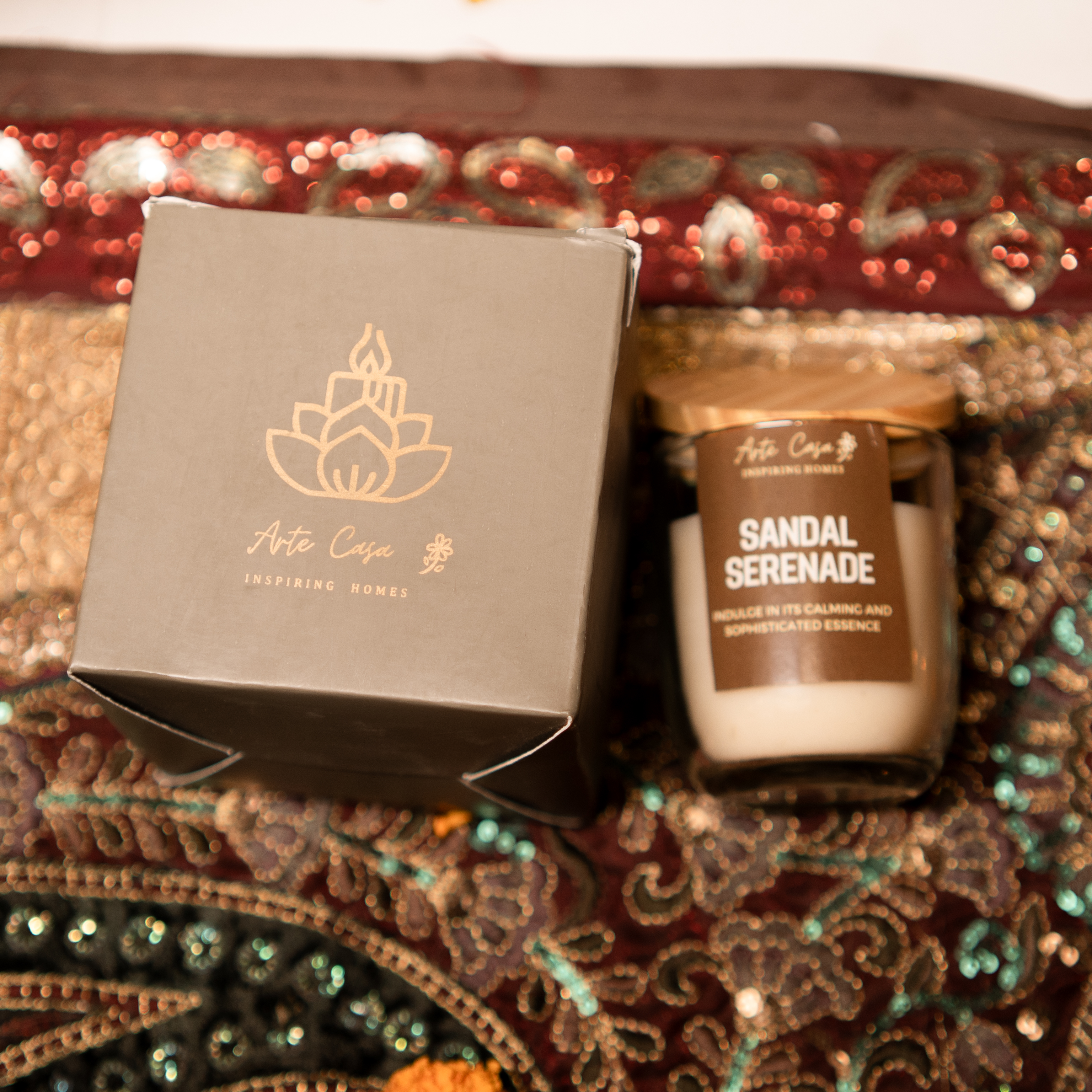 Luxury Sandalwood Scented Candle with Wooden Lid & Gift Box  - ArteCasa