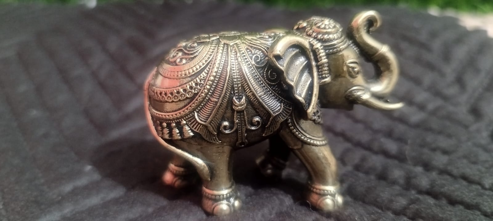 Brass Elephant Figurine - Handcrafted Lightweight Decorative Showpiece (2.5 Inches)