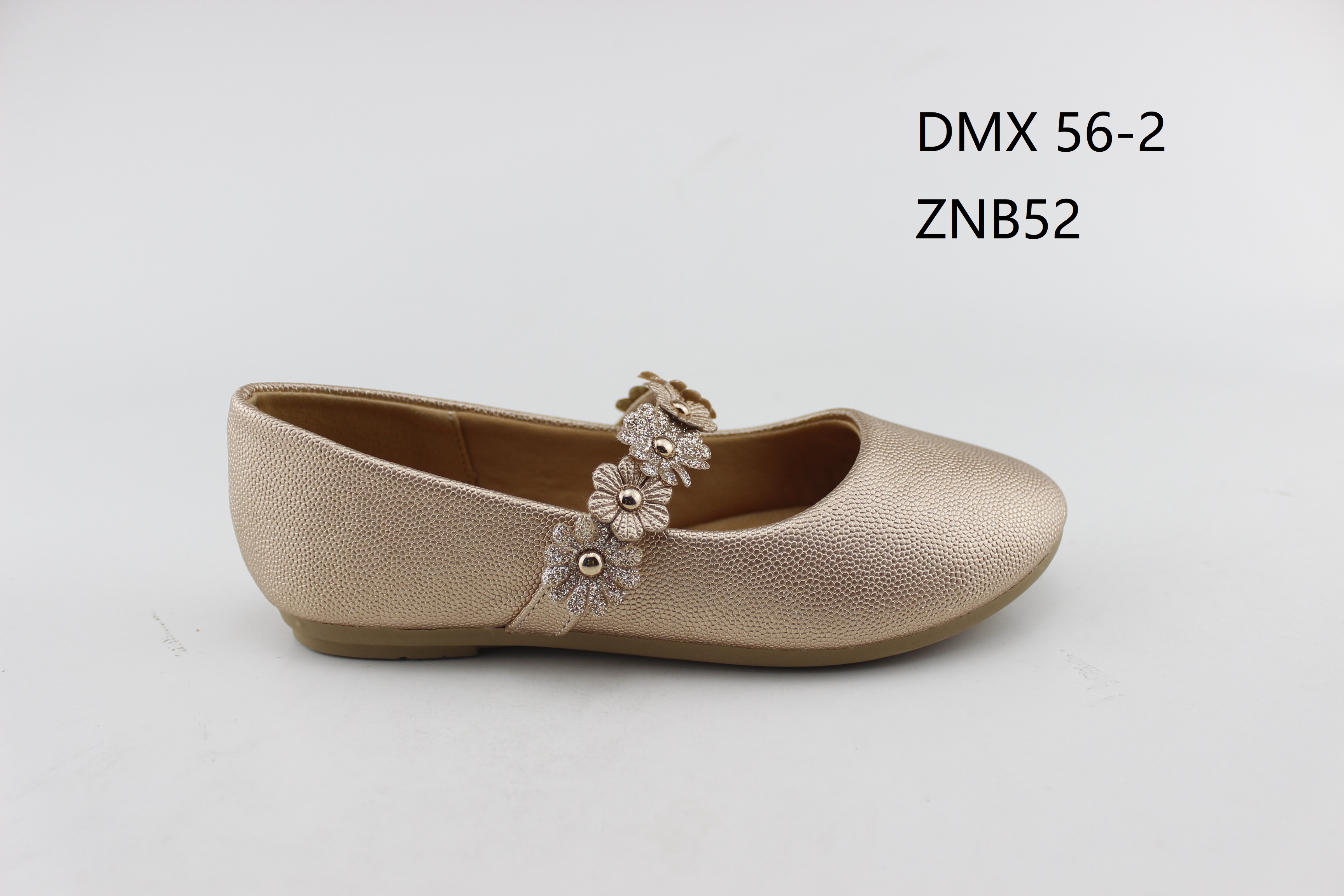 Elegant Floral Flats