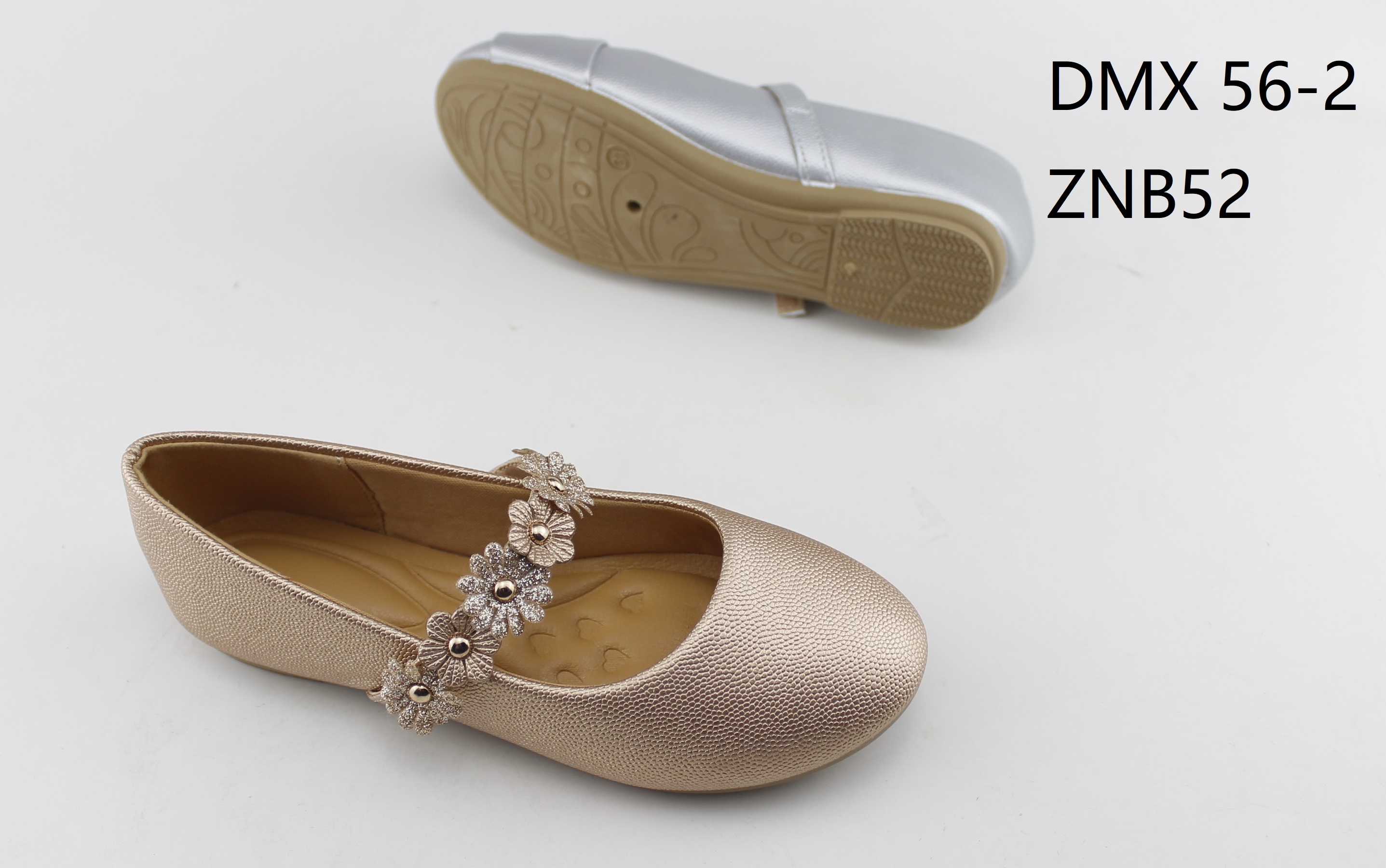 Elegant Floral Flats