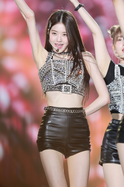 Yuna 230807(2 albums best pics) 2.36 gb