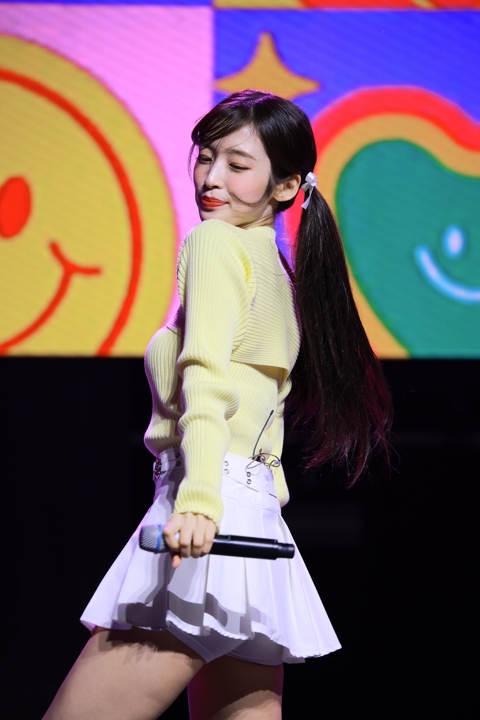 No pits Arin 231005  (1000 pics - 8.5 gb)
