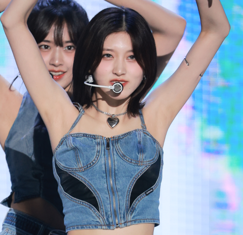 Gaeul 230807 (799 pics - 8.27 gb)