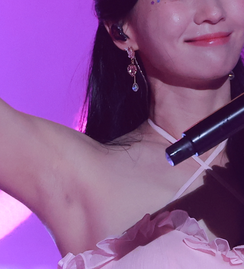 Kim Yu-bin 230430 (1138 pics - 10.9 gb)