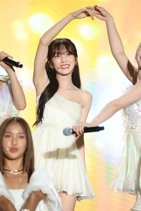 Arin 230909 (1661 pics - 15.2 gb)