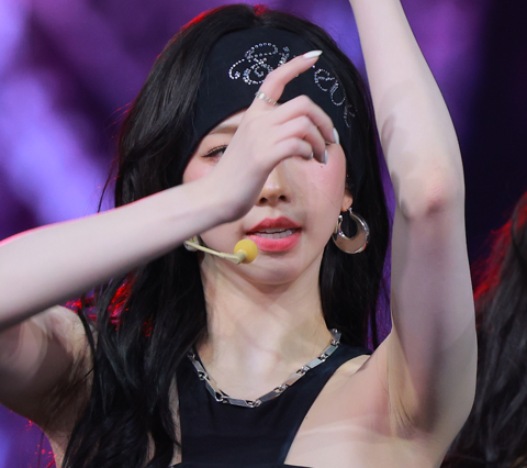 250112 카리나 Aespa - Karina 1066 pics