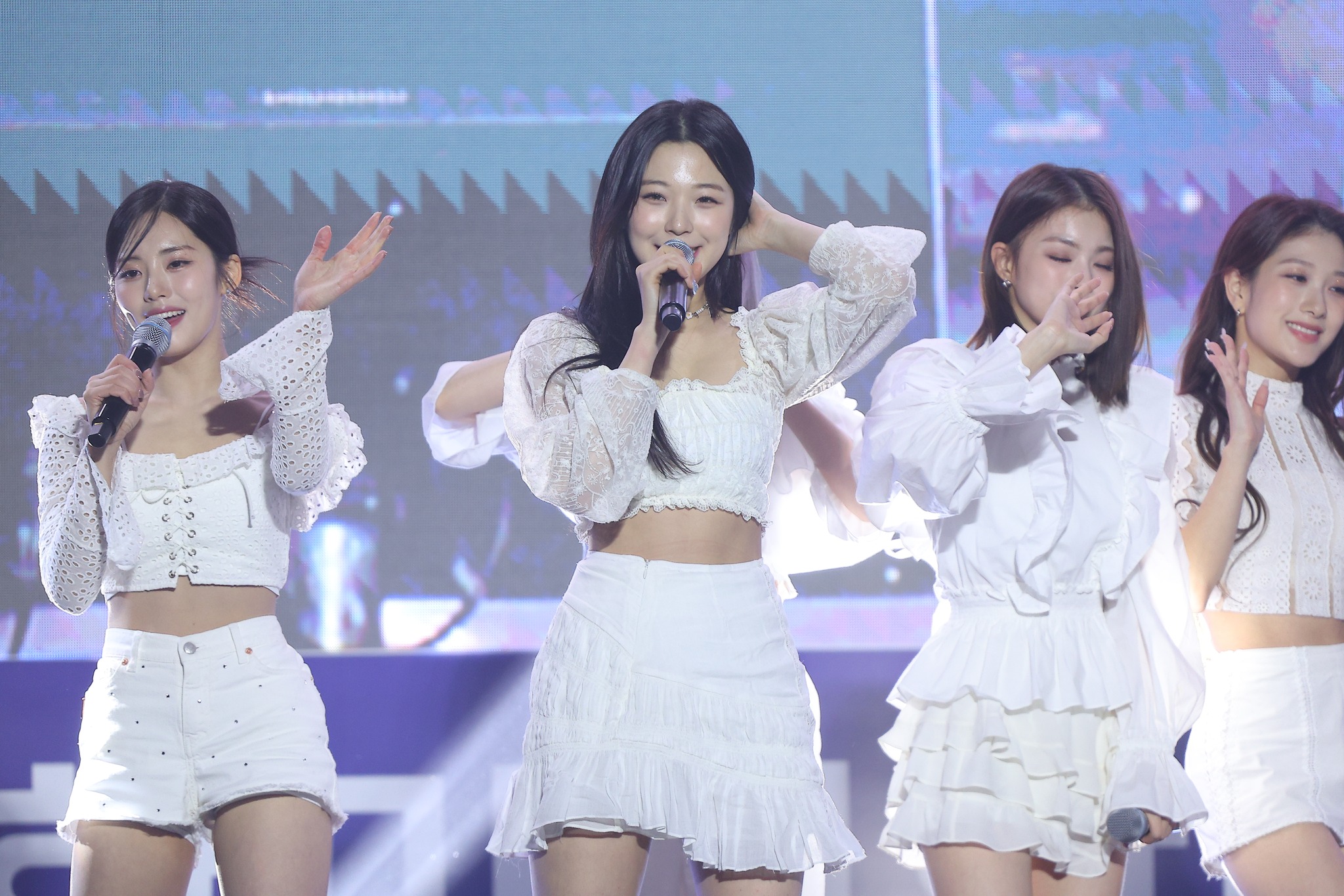 No pit Jiheon 221220 백지헌 (422 pics - 5.97 gb)