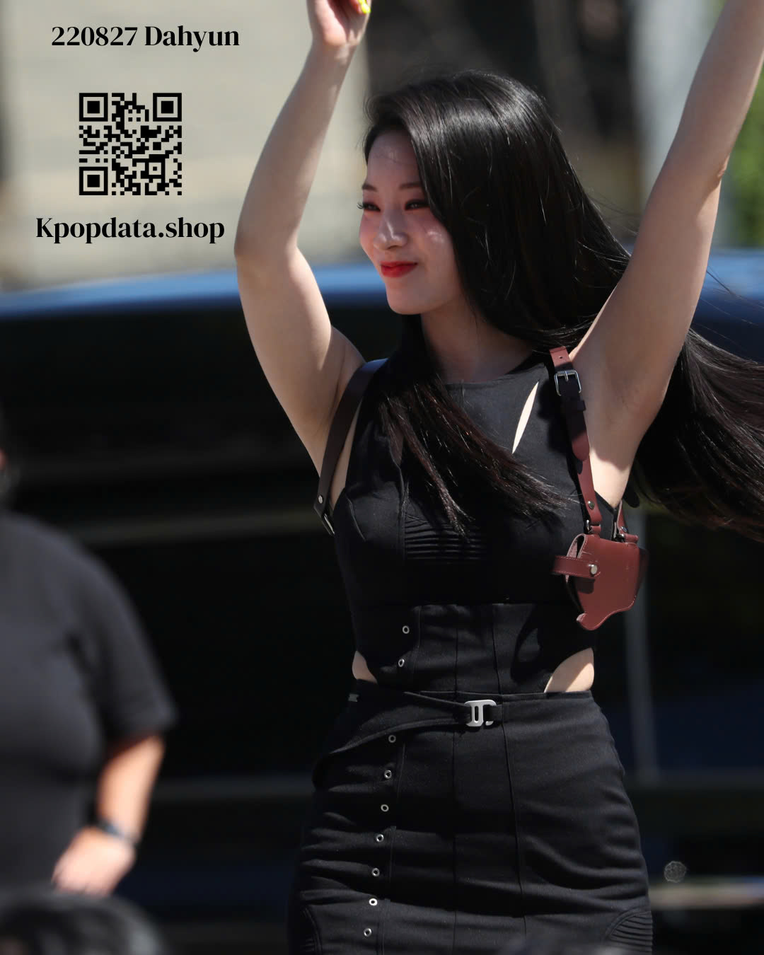 220827 dahyun 343 pics +496 pics (2albums - 5.38 gb)