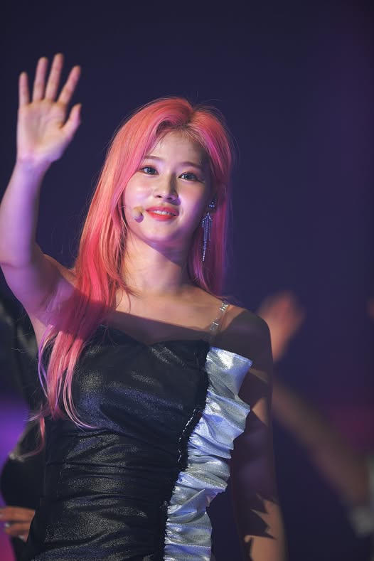 Sana 190927 (771 pics - 7.97 gb)