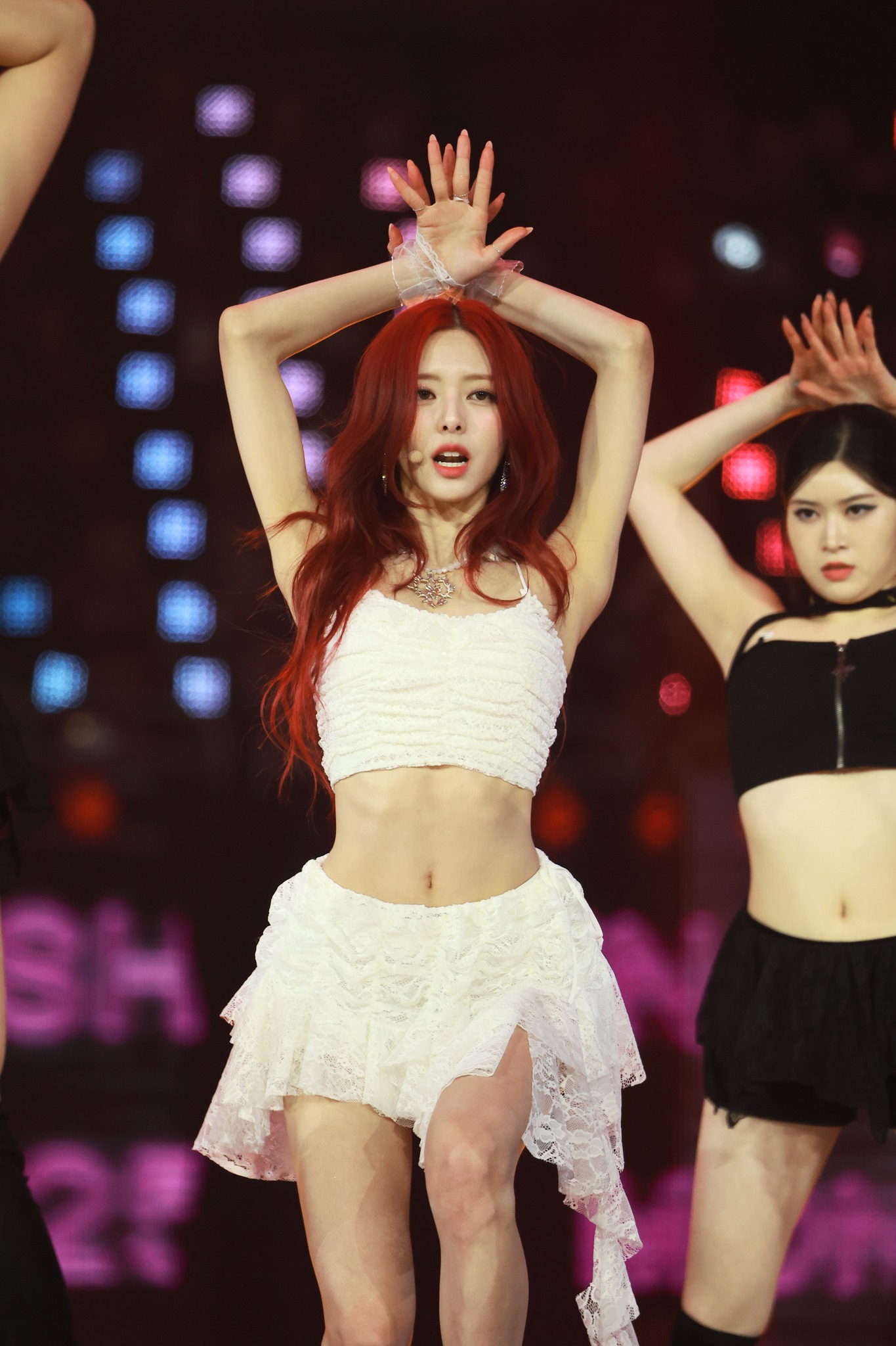 Yuna White clothes (2819 pics- 17.62 gb) there is a BEST PIC in this album