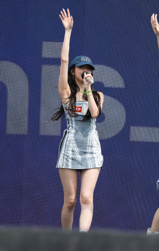 240705 백지헌 Jiheon 1380