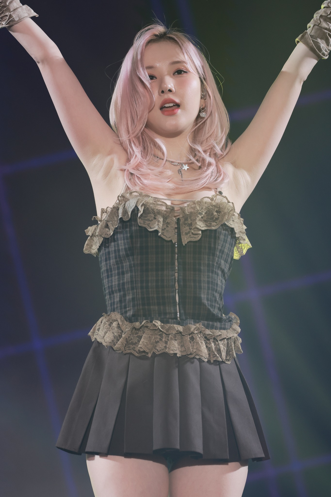 240128 Eunha 3848 pics