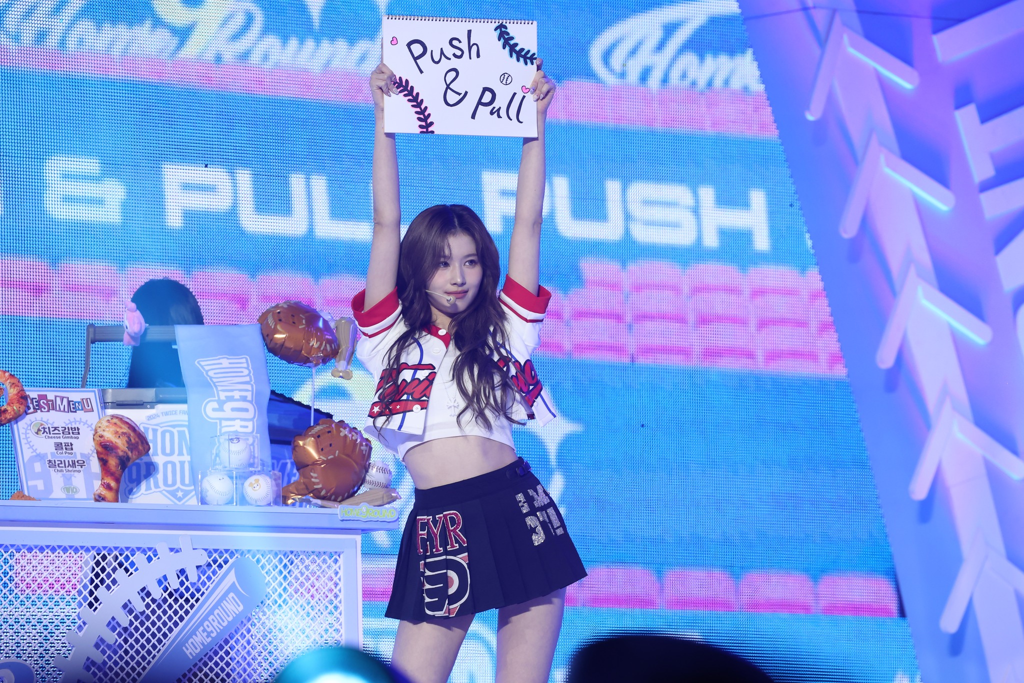 241020 Sana 2134 pics