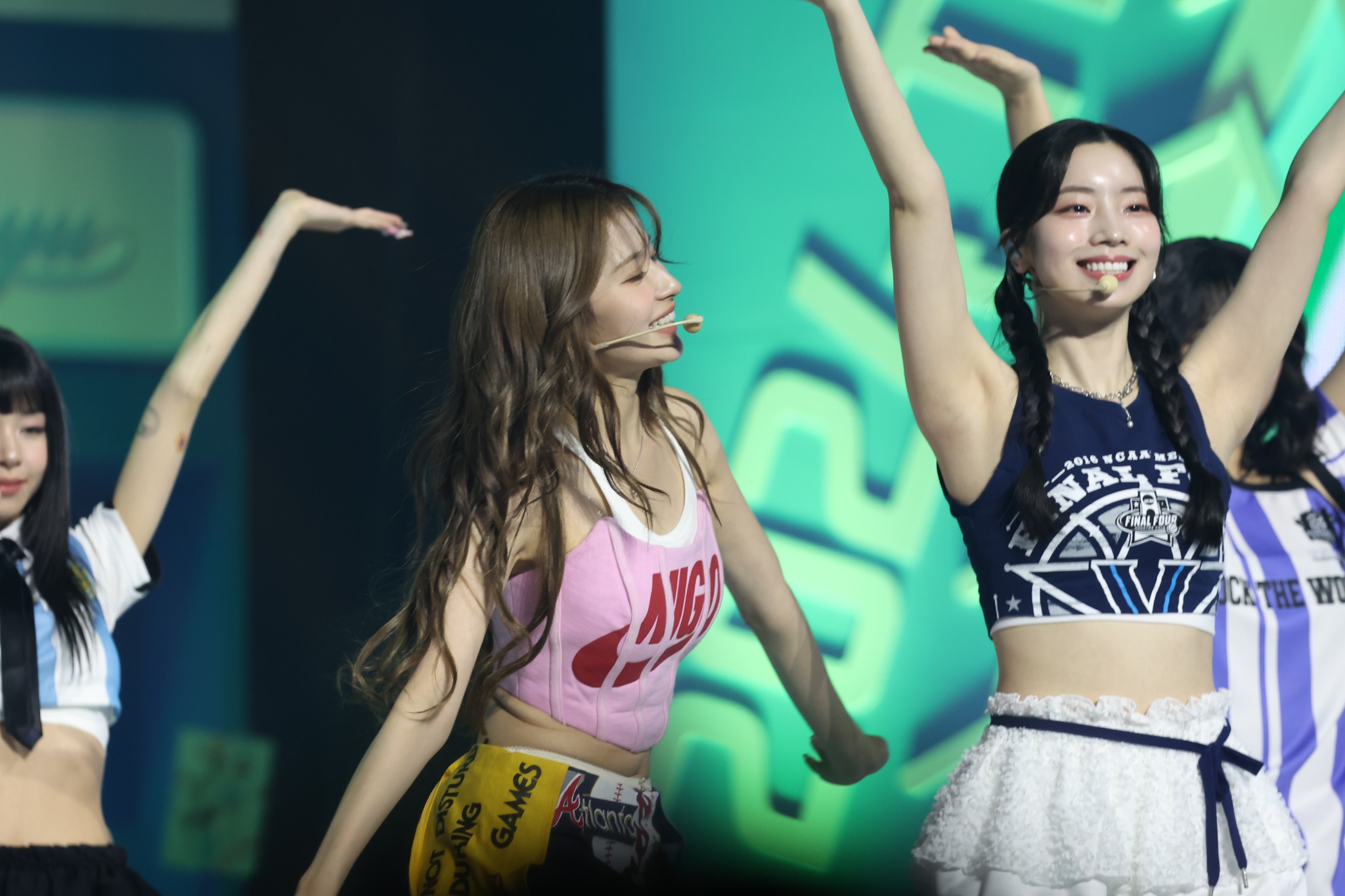241020 Sana 2134 pics