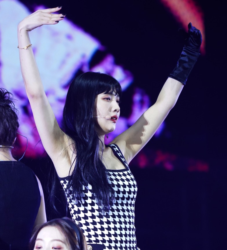 200104 Joy & Yeri 361 data