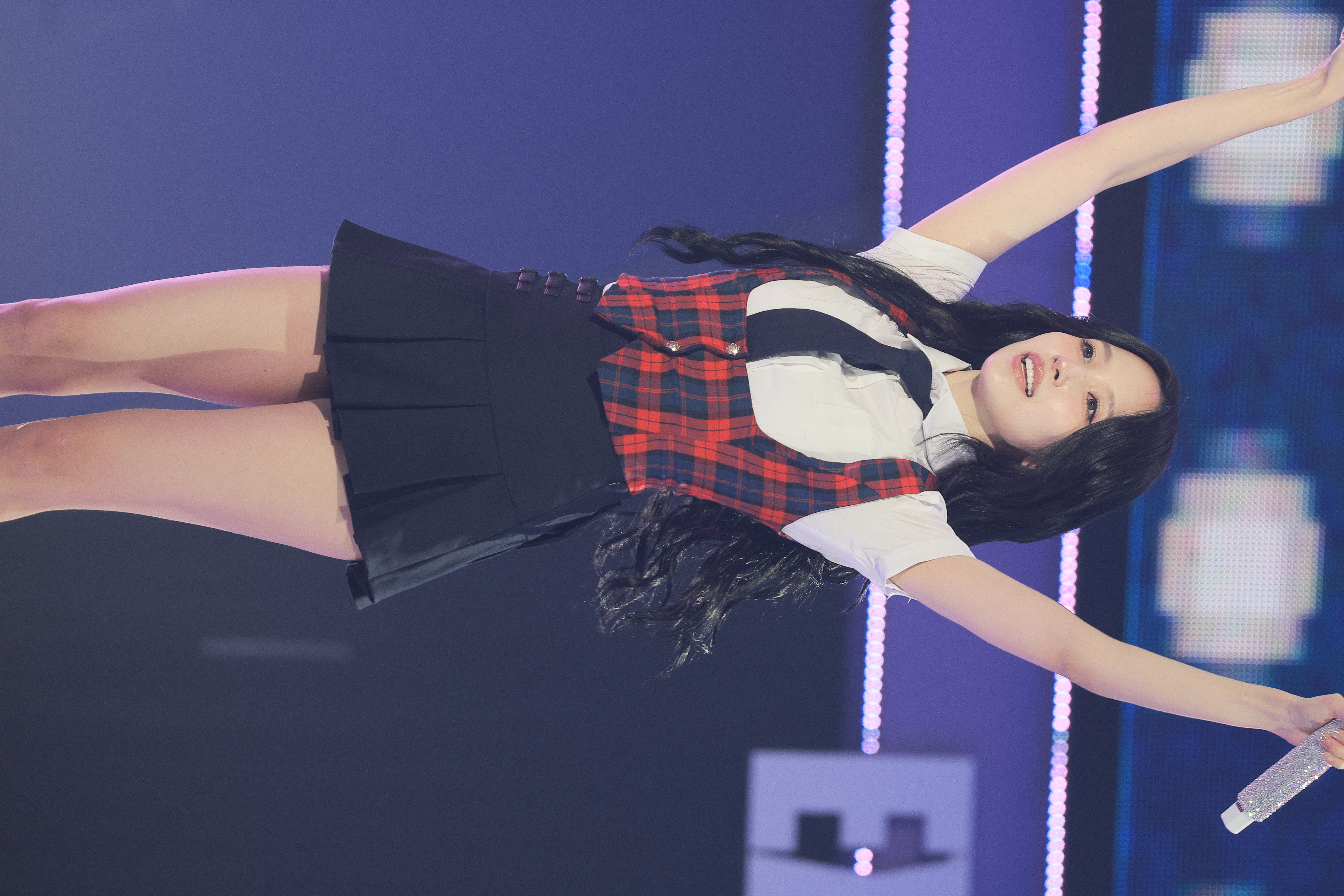 251018 Mina 2600 pics