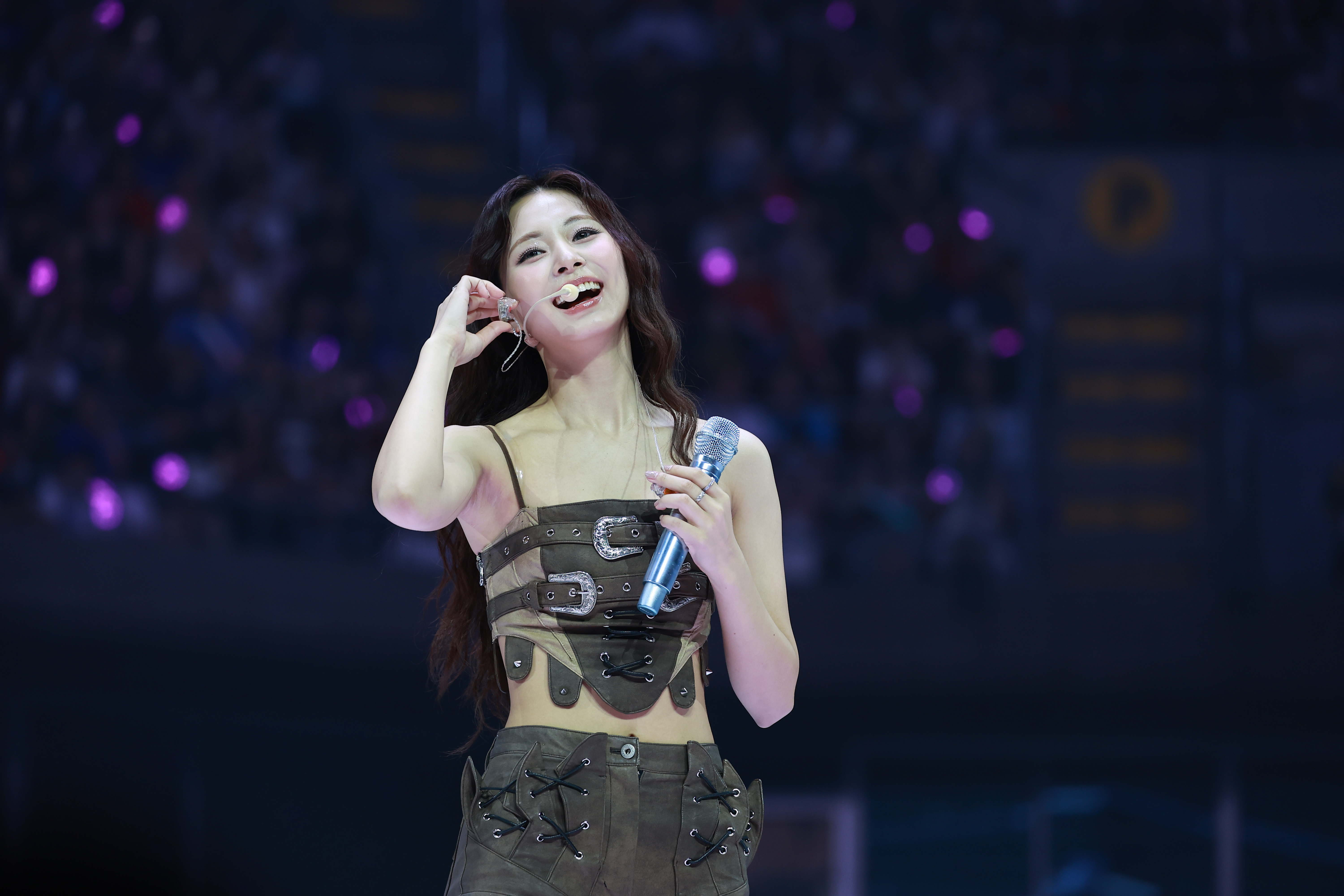 251215 Tzuyu 870 pics