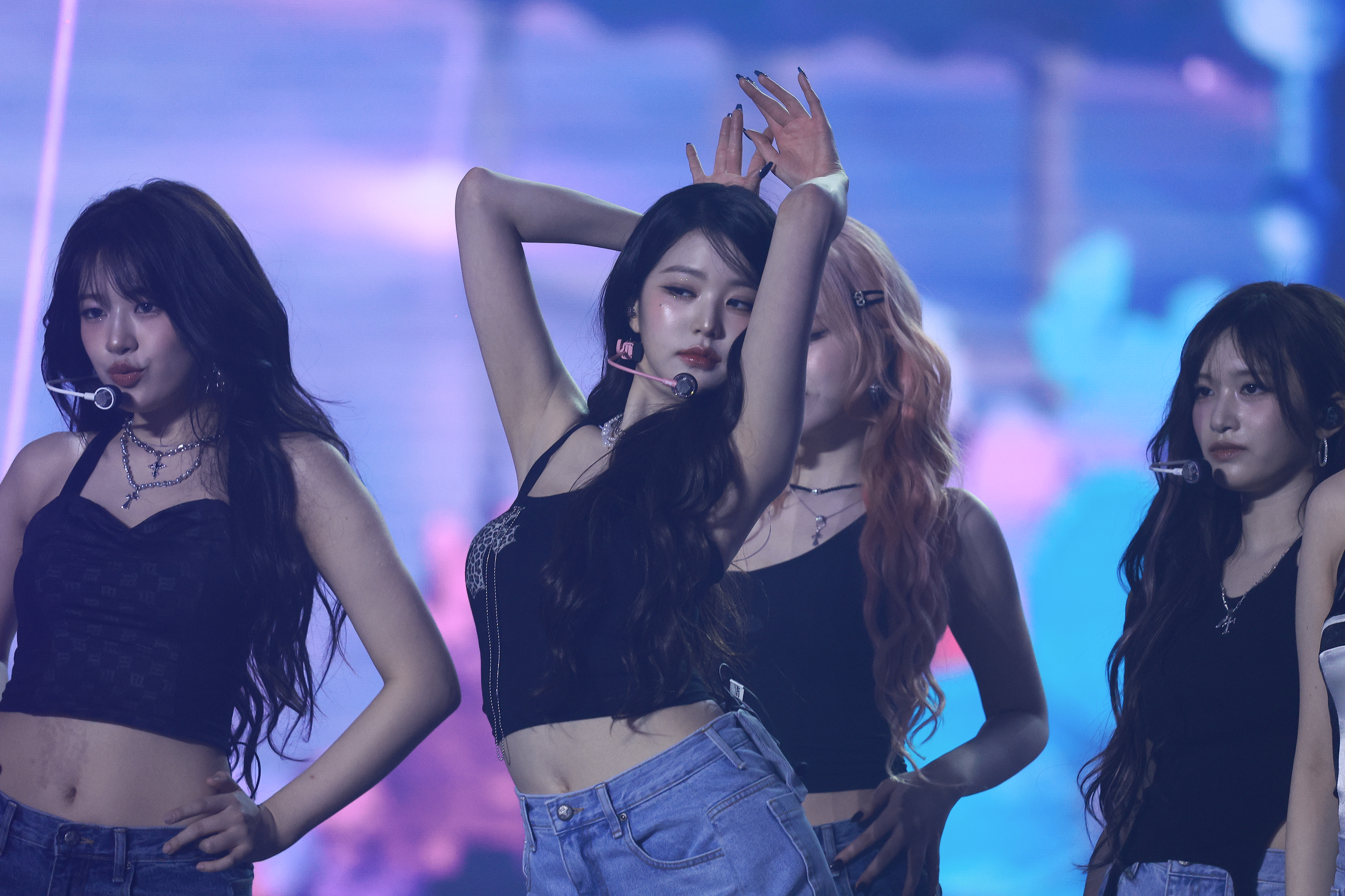 250405 Wonyoung 1228 pics