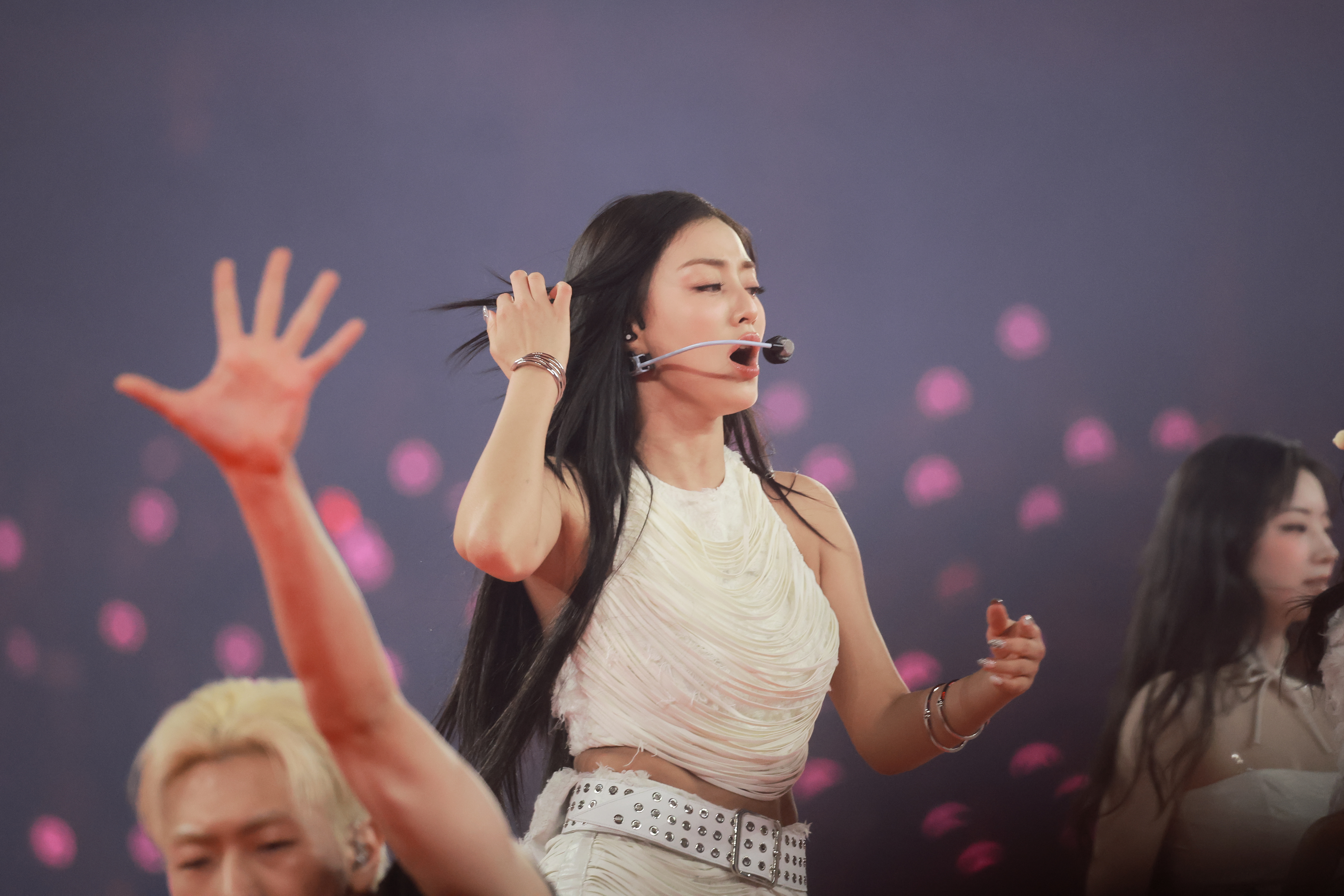 250720 Jihyo 563 pics