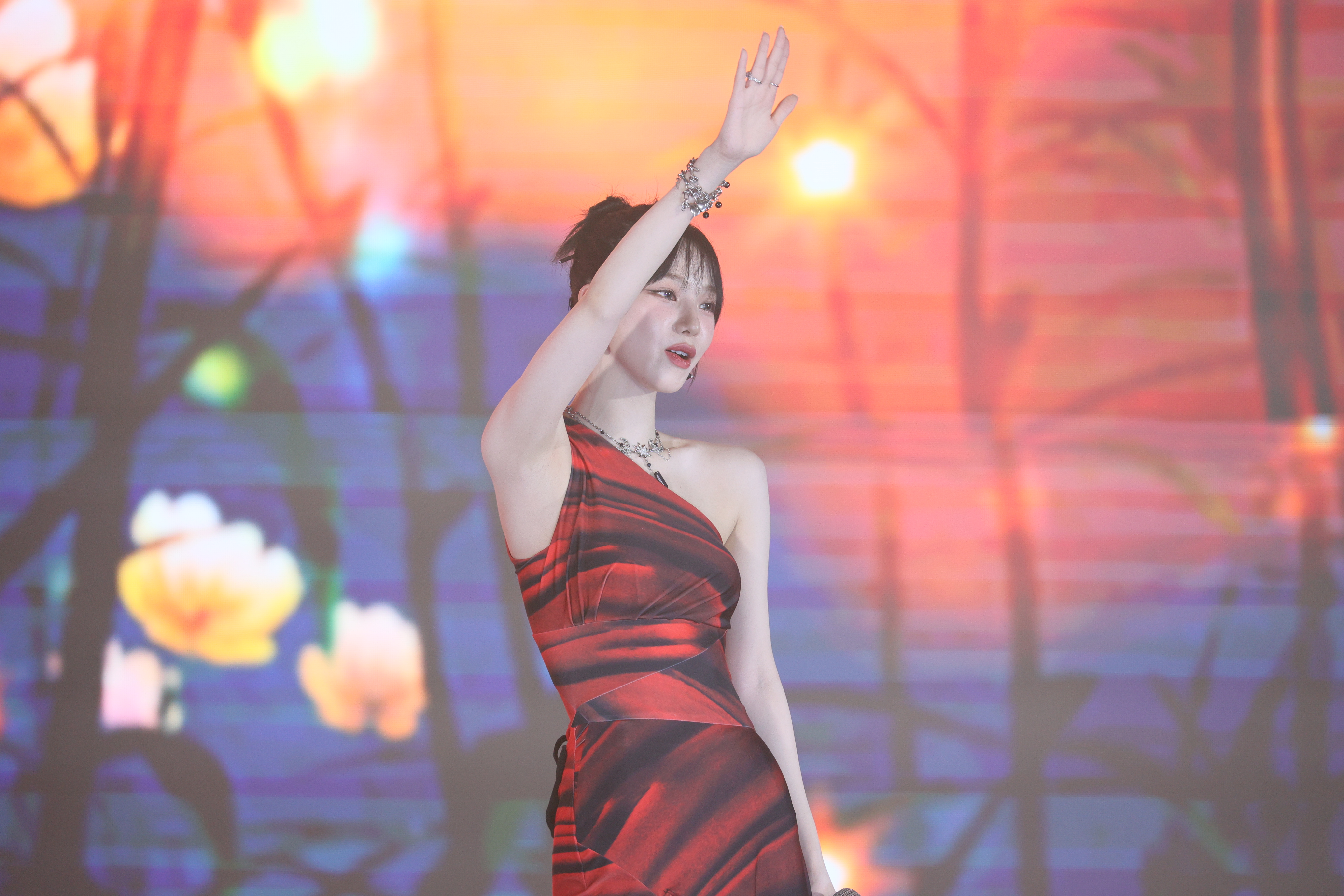 230618 Karina 615 pics