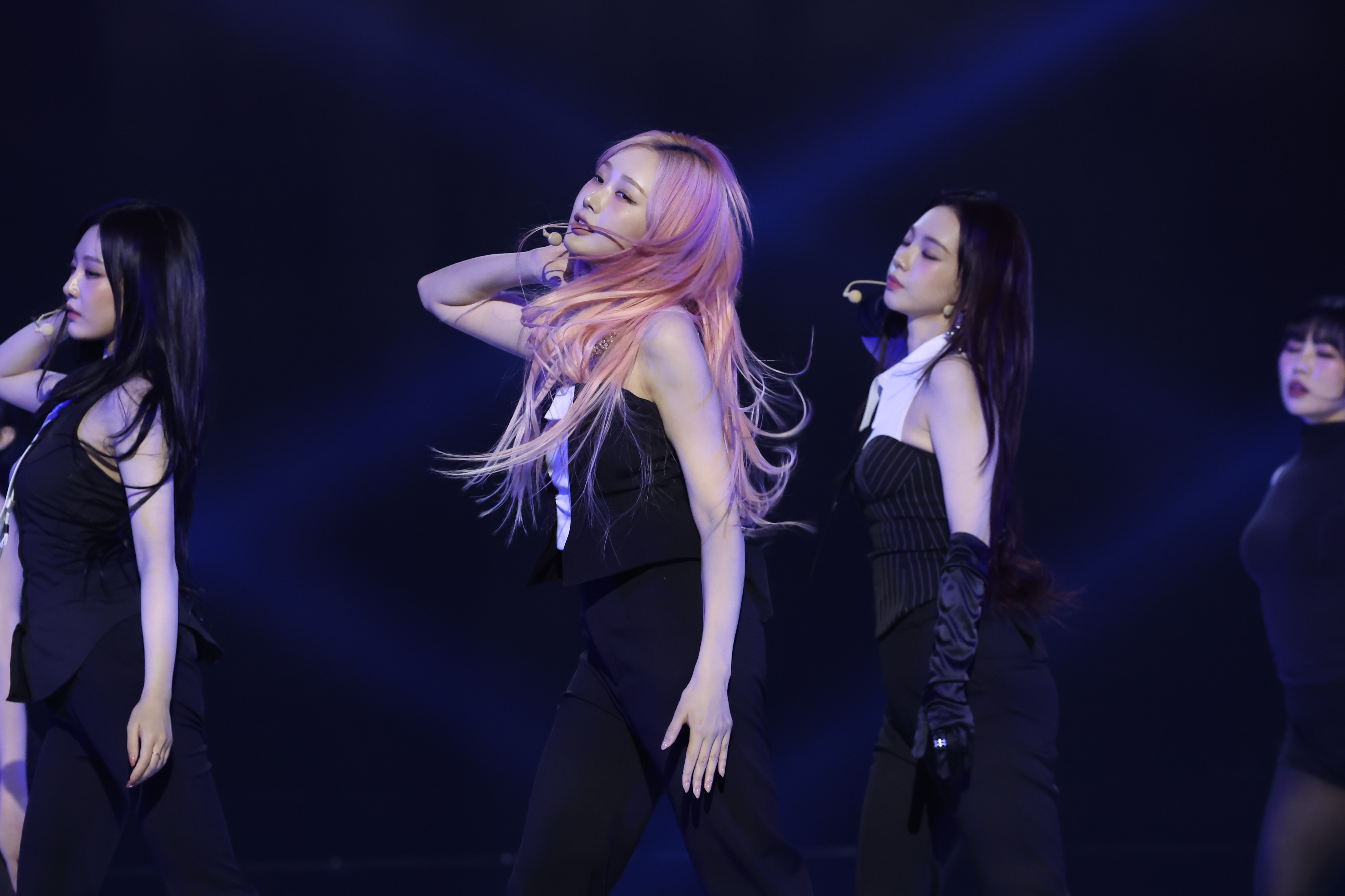 241115 Giselle 968 pics