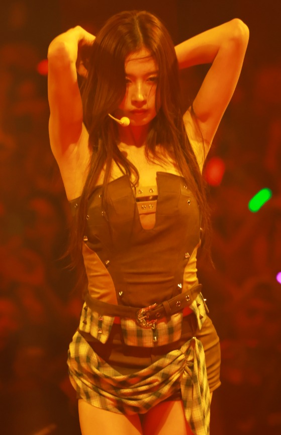 250719 Sana data 2400 pics