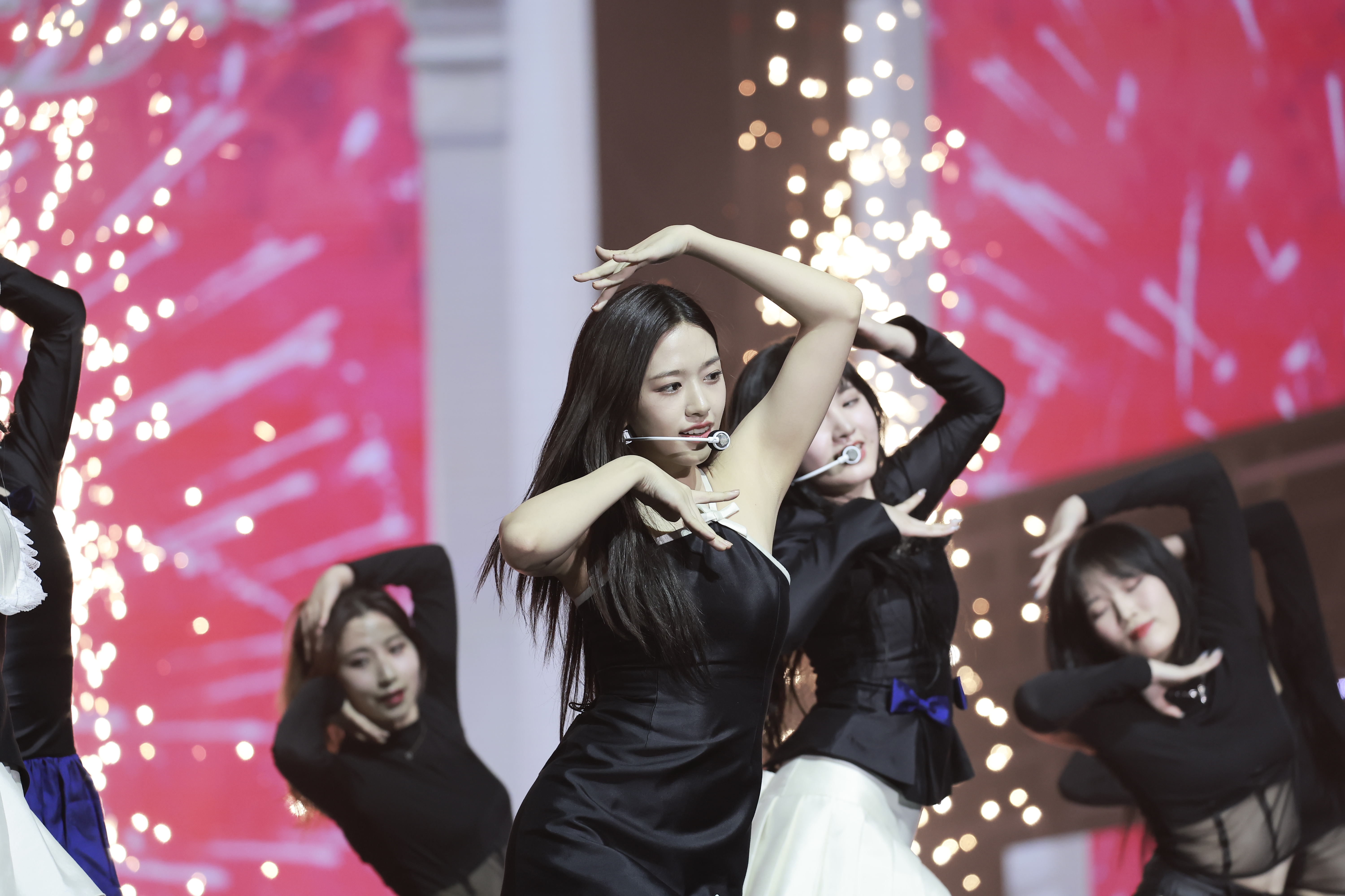 230119 Yujin 522 pics