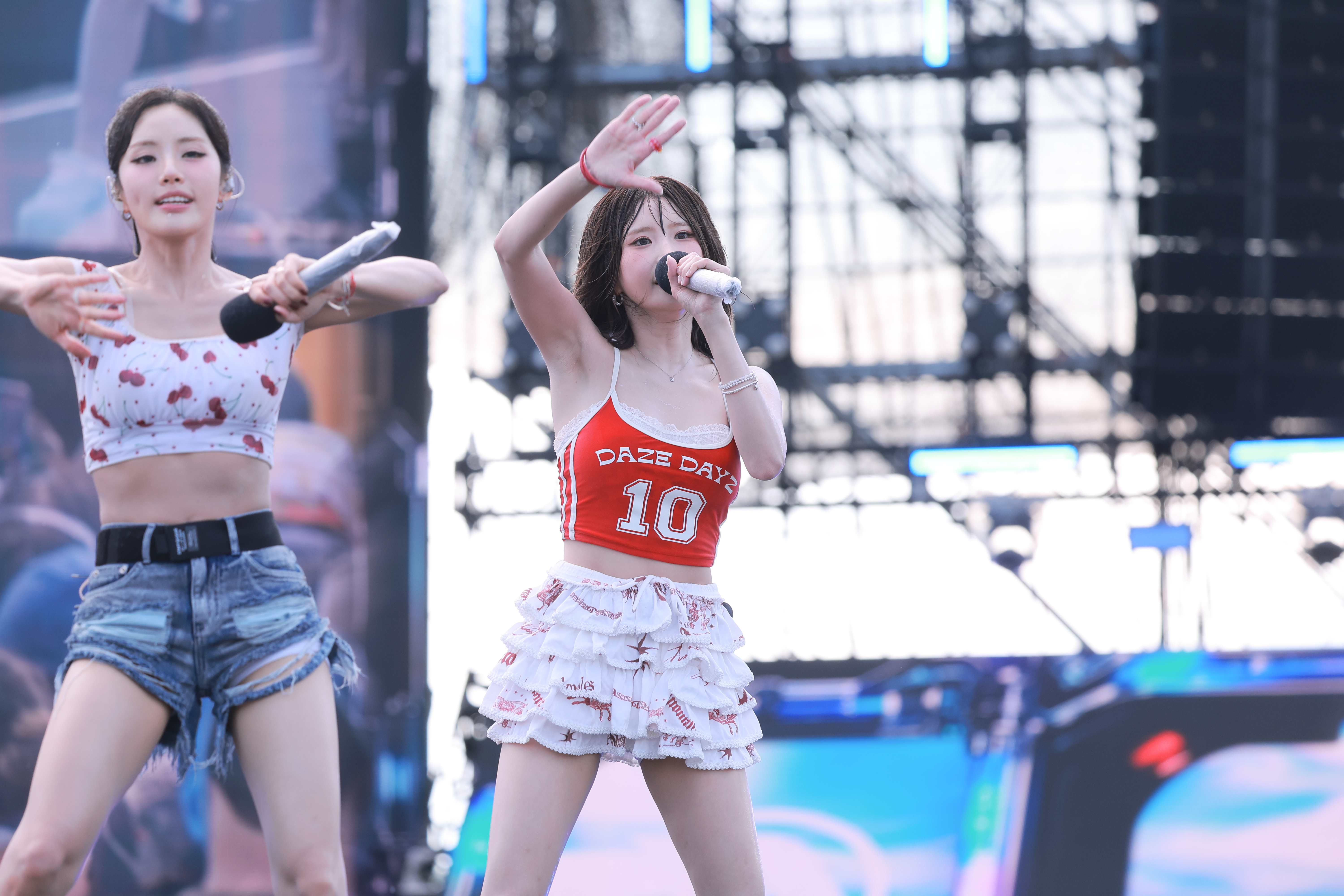 250823 Song Hayoung 1067 pics 