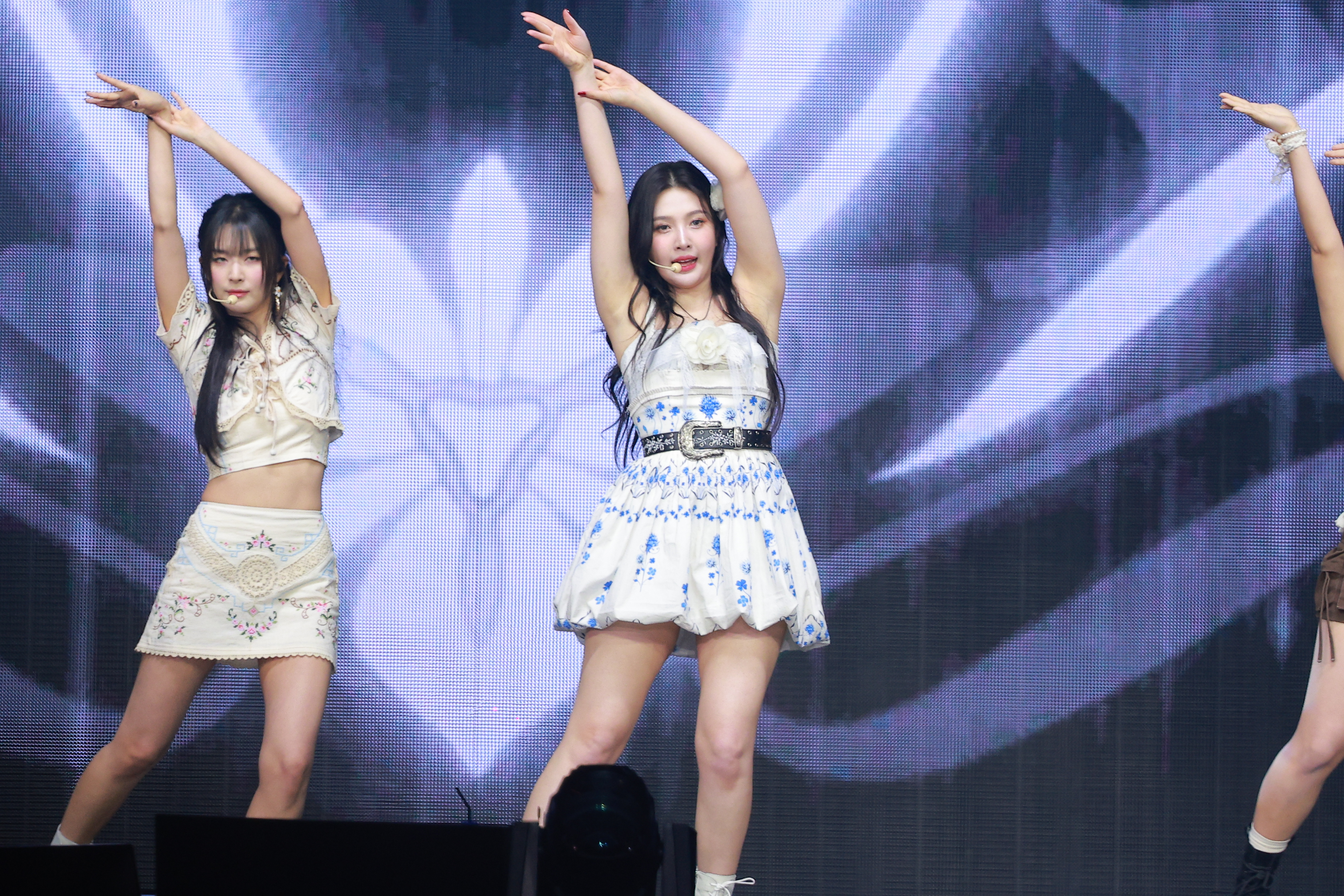 250111 Joy 1015 pics