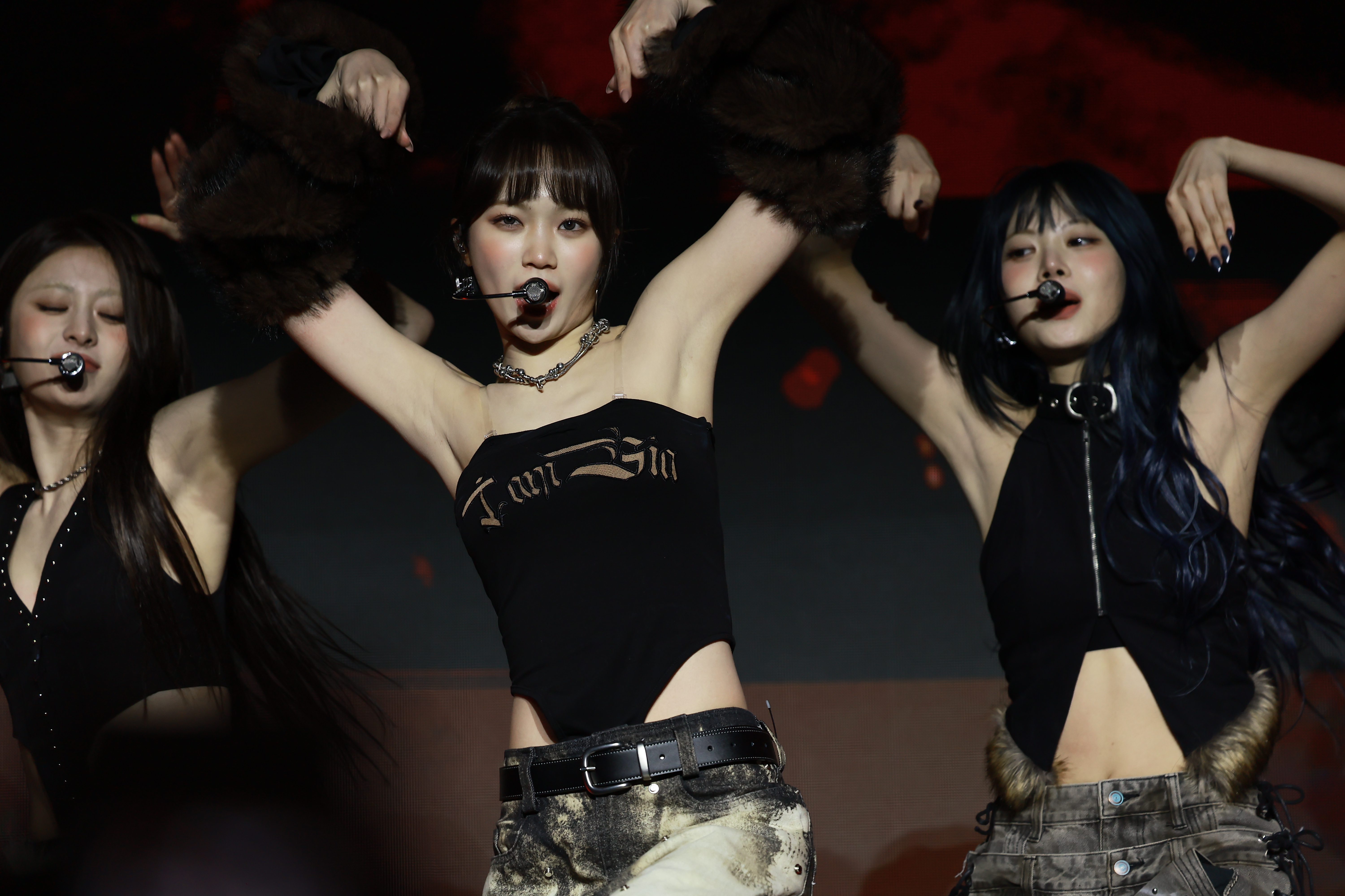 251030 Chaewon 1500+ pics 