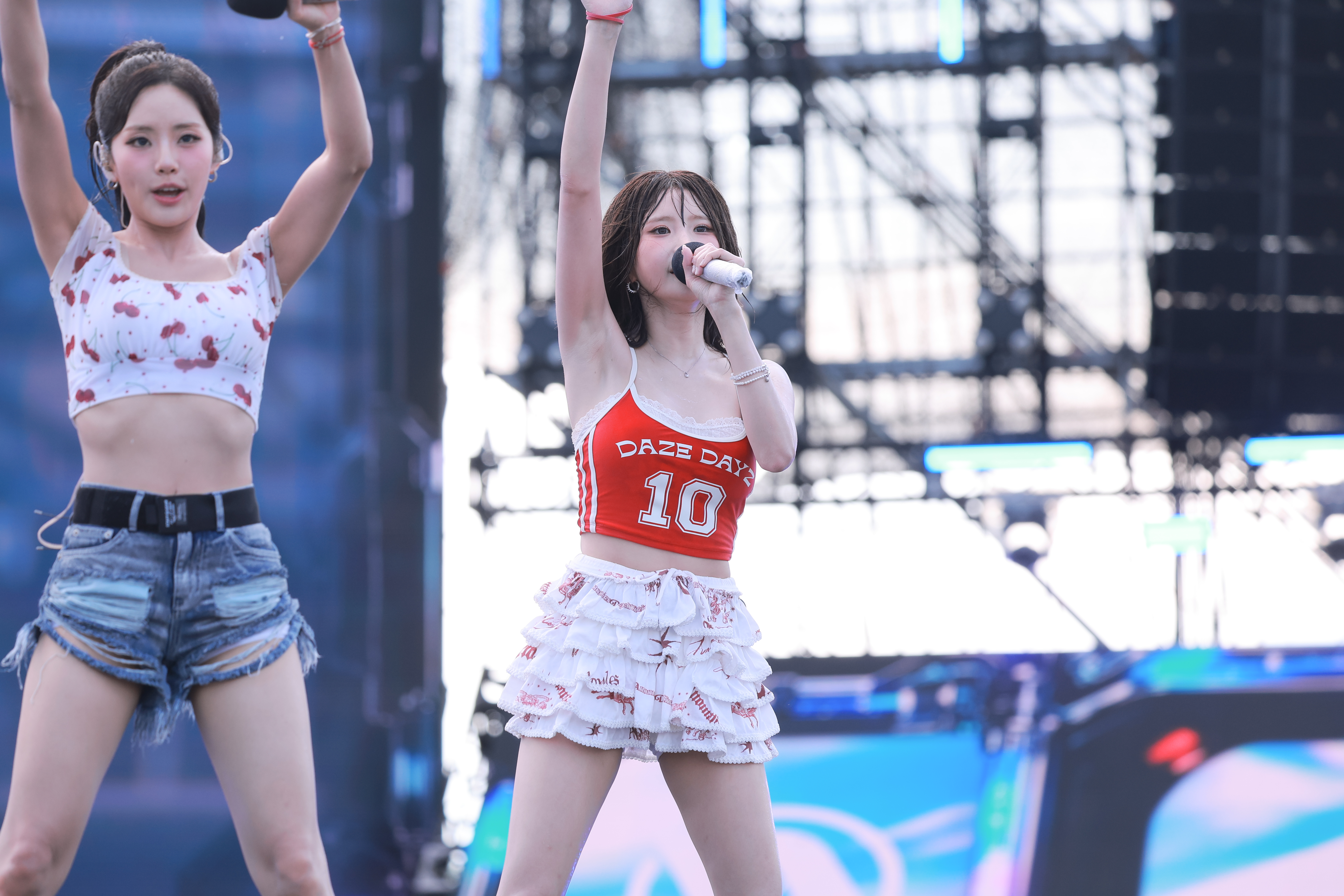 250823 Song Hayoung 1067 pics 