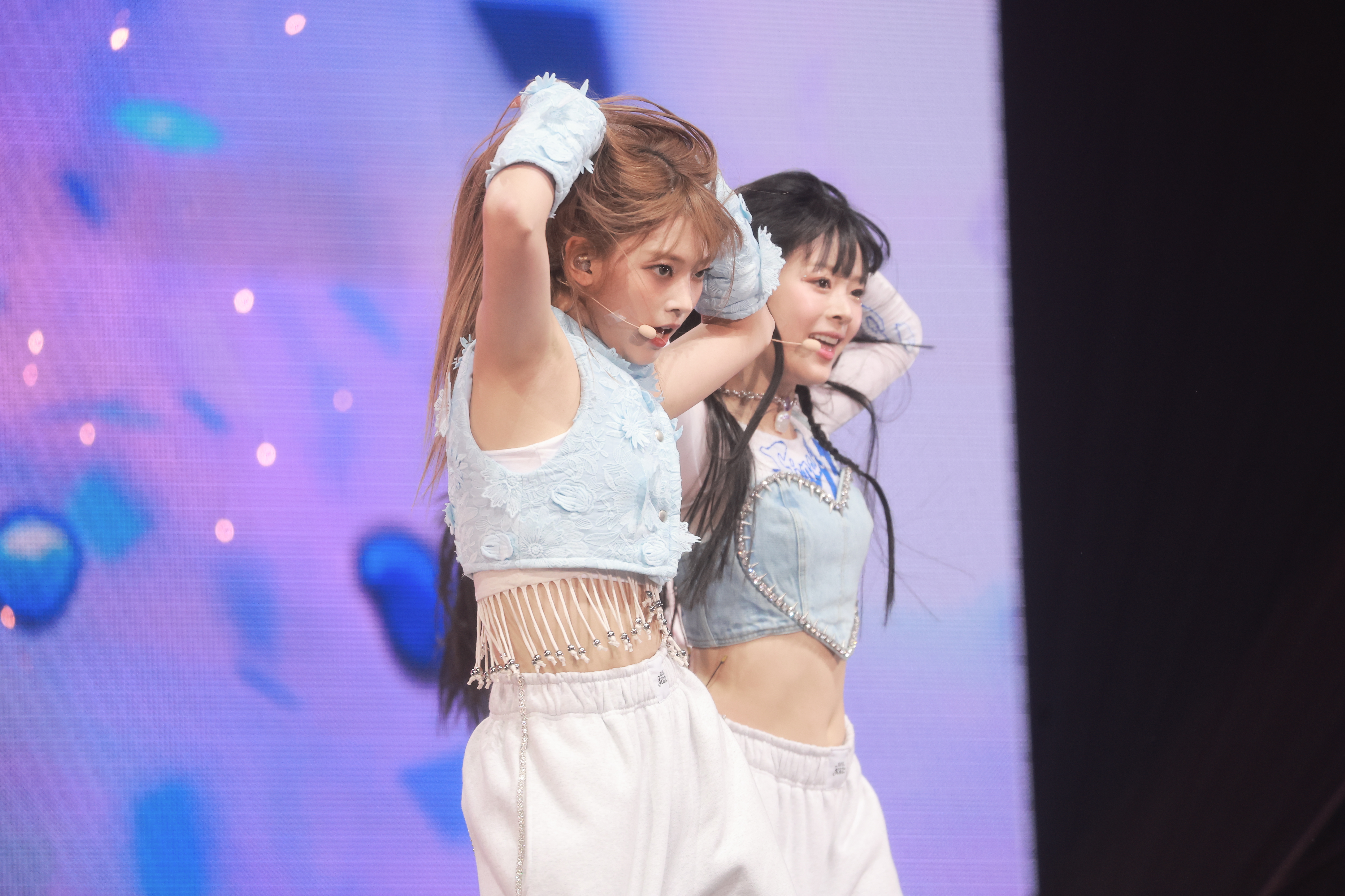 221213 Haerin data 883 pics