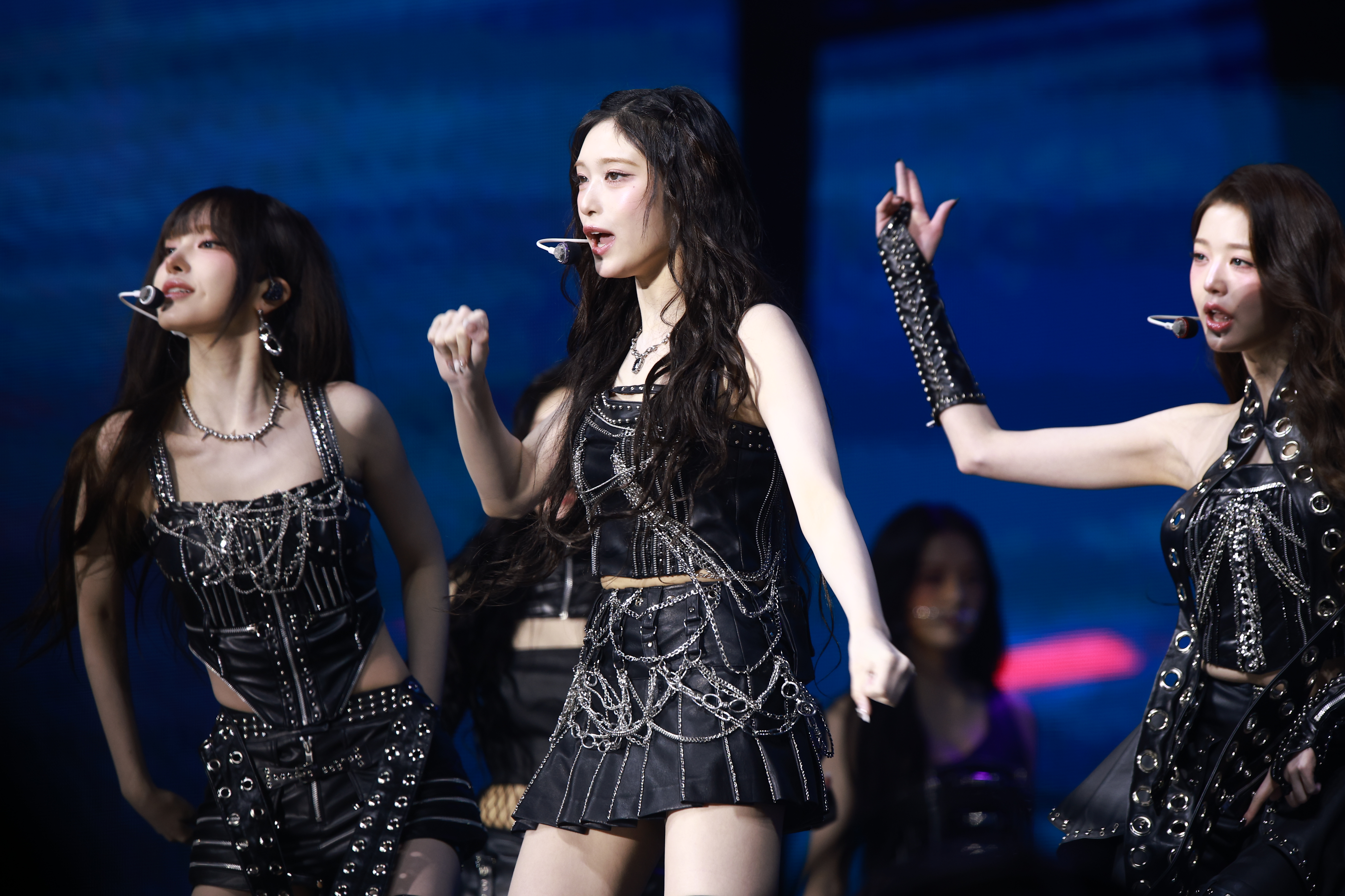 251102 Leeseo data 3122 pics