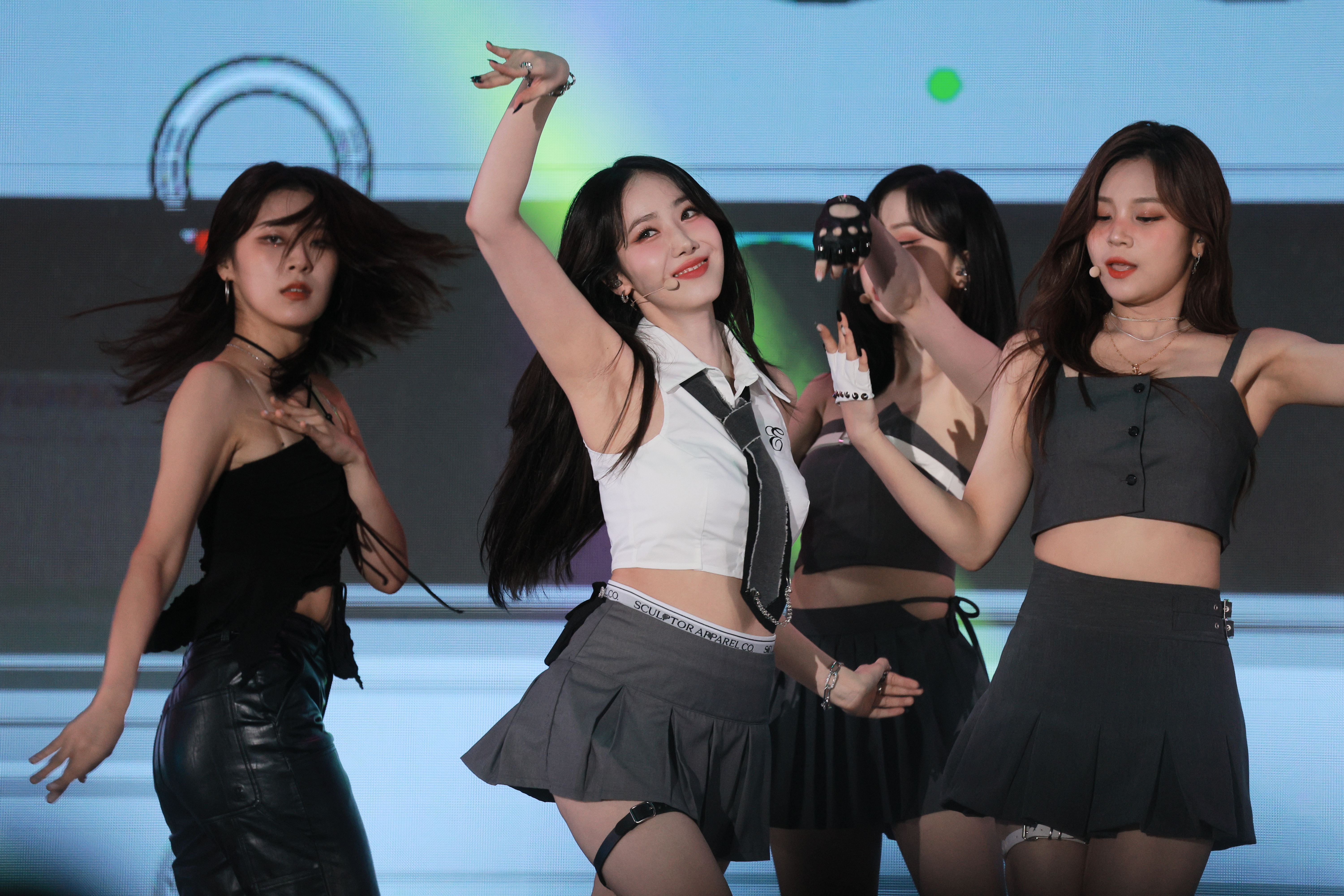 230814 Sinb 231 pics