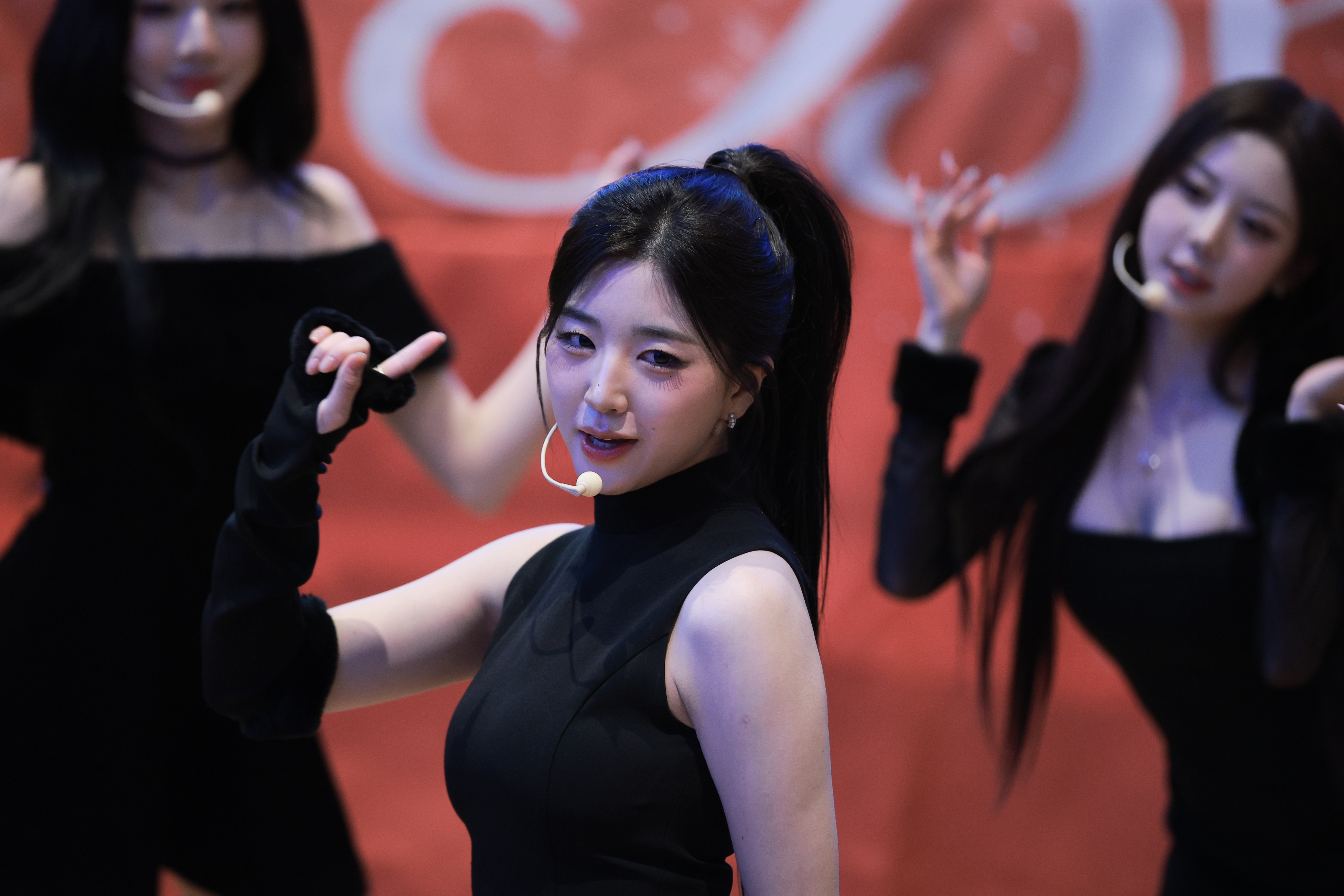 251202 Sohyun 122 pics