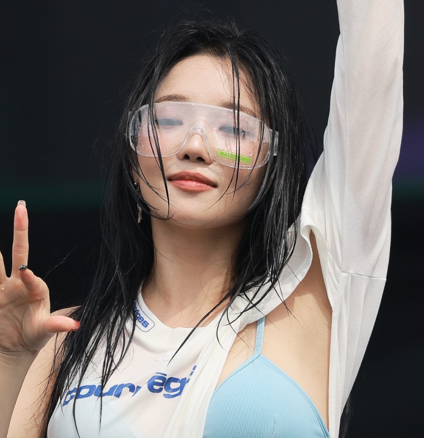 240705 Fromis 9 21.325 pics (350gb) data