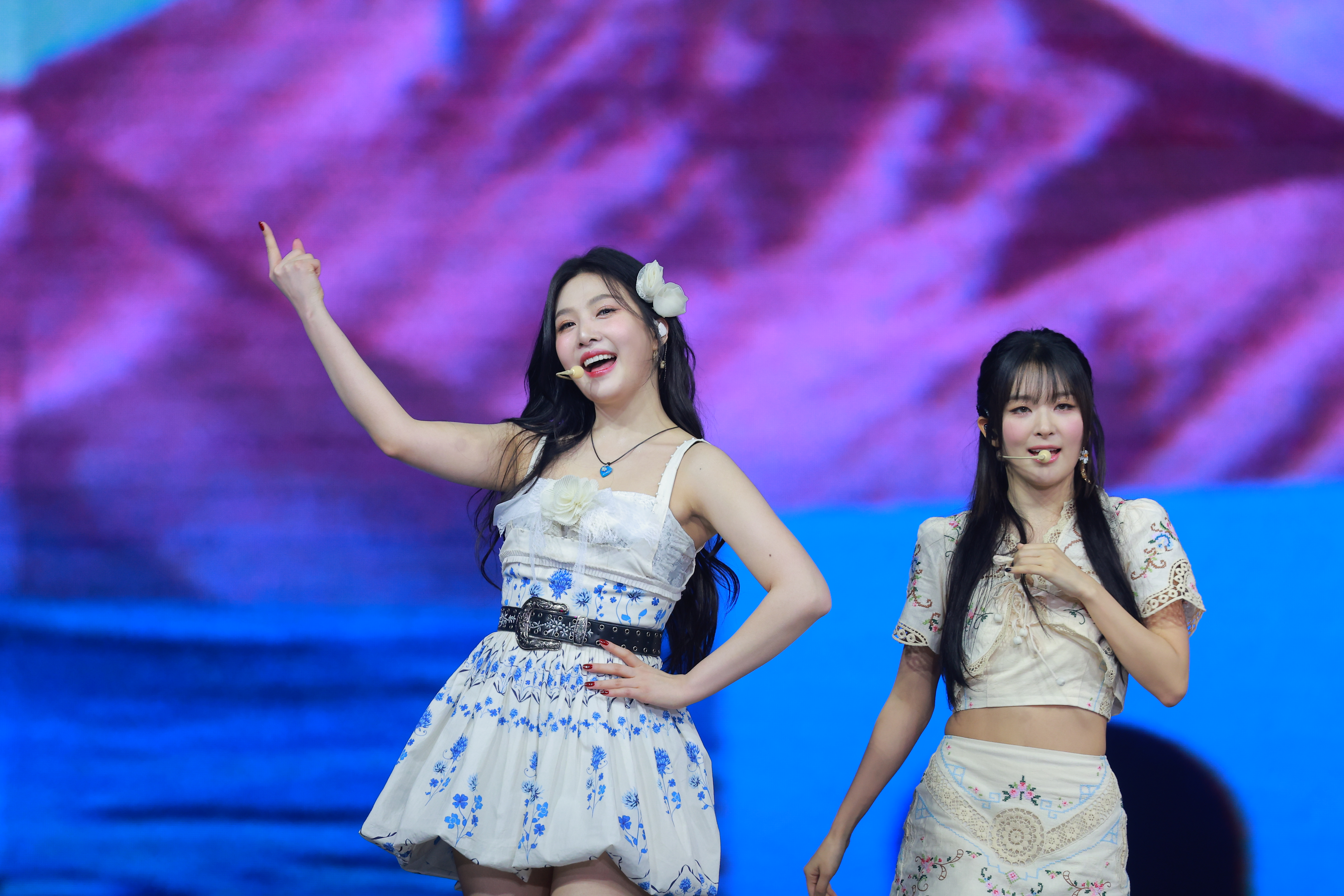 250111 Joy 1015 pics