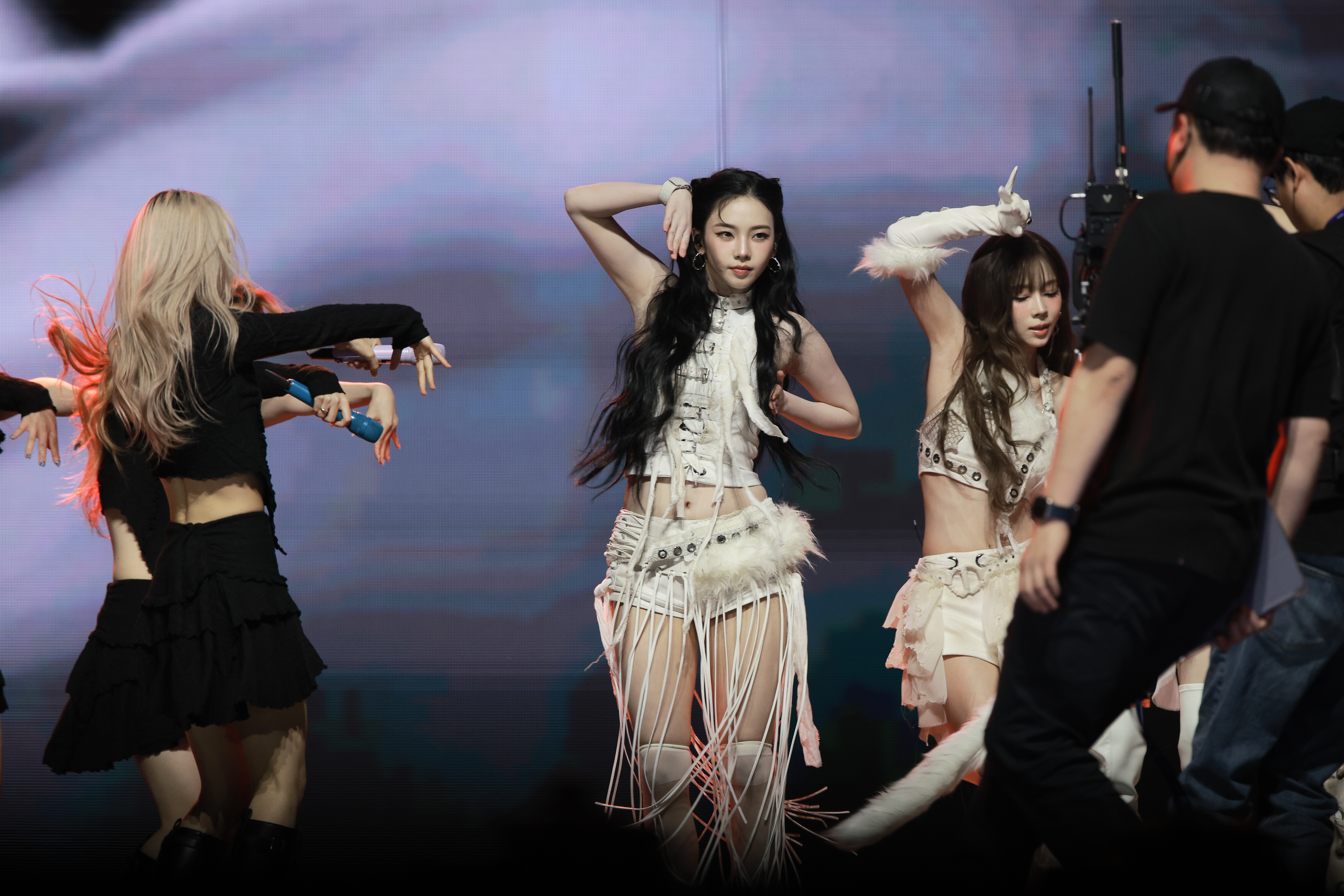 251219 Karina 2091 pics