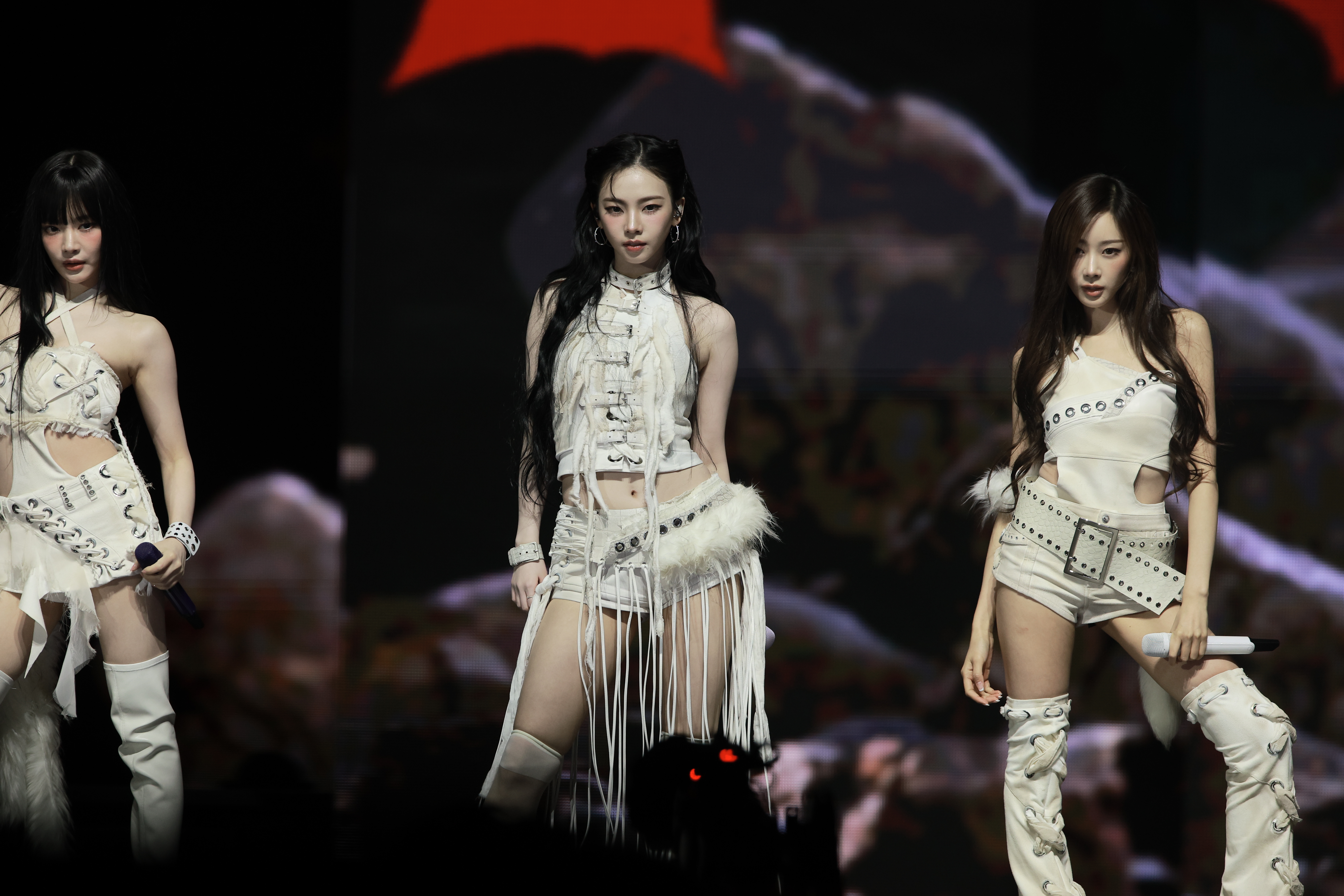 251219 Karina 2091 pics