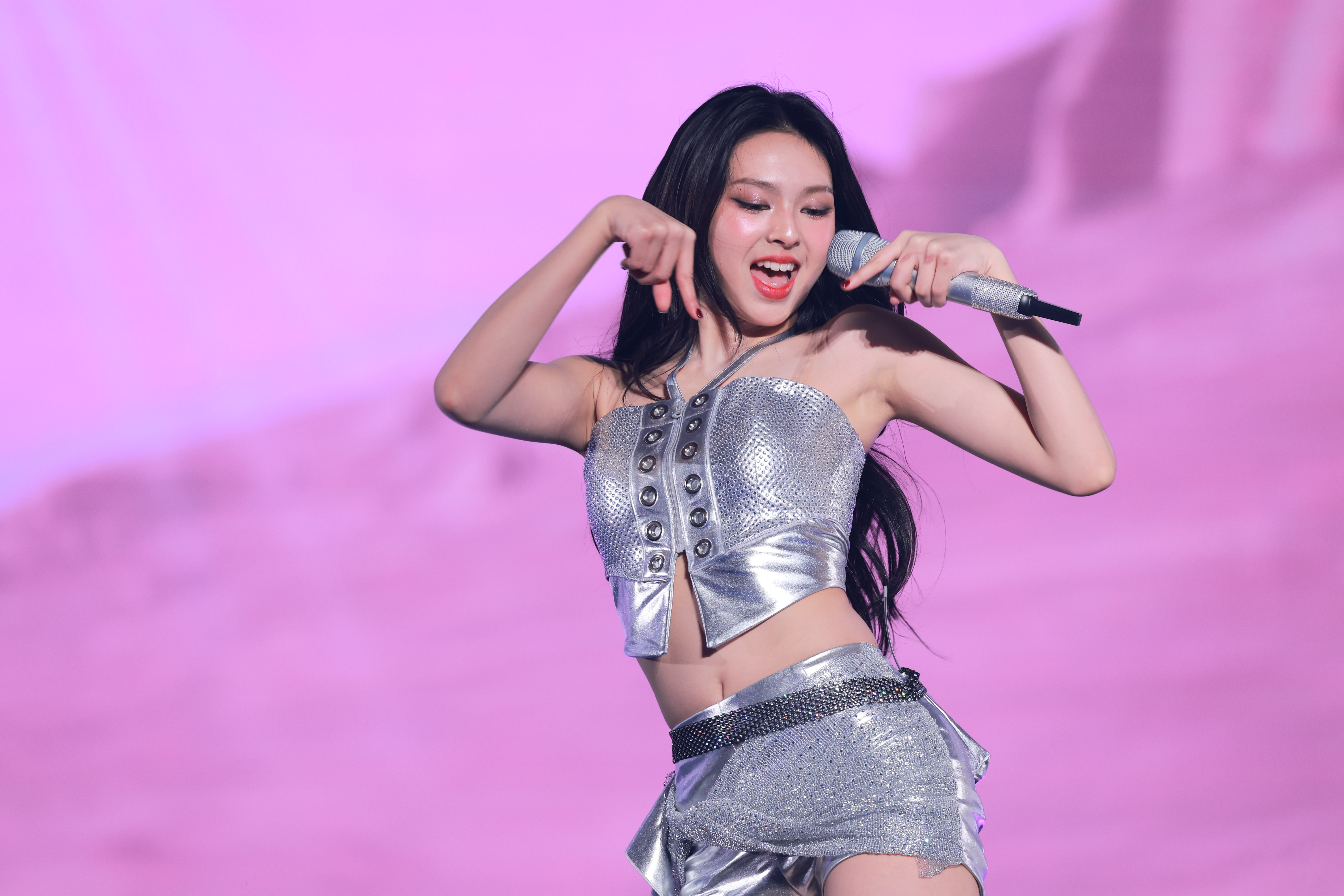 250125 Chiquita 701 pics