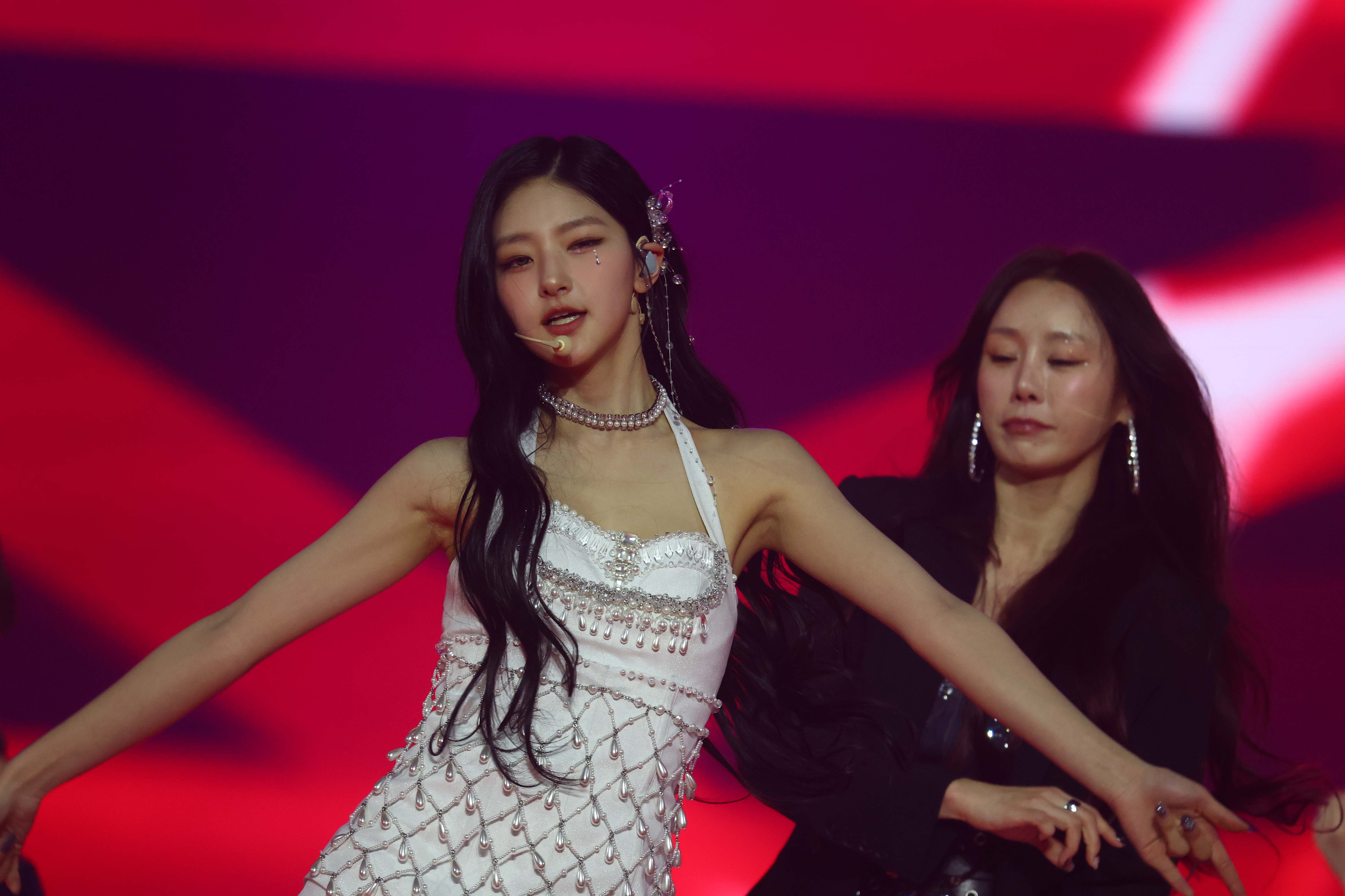 241220 Haneul 1335 pics