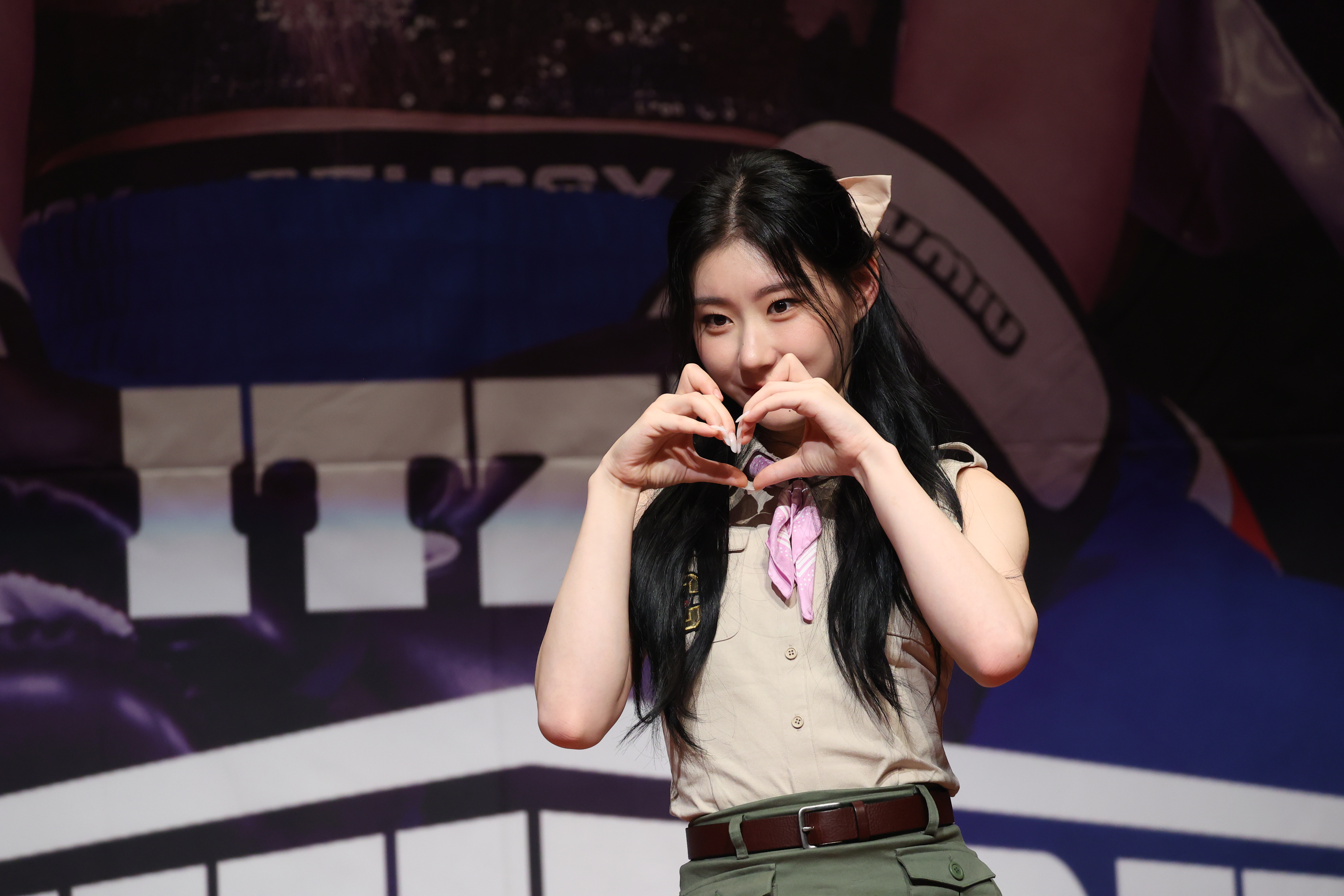 230819 Chaeryeong 912 pics