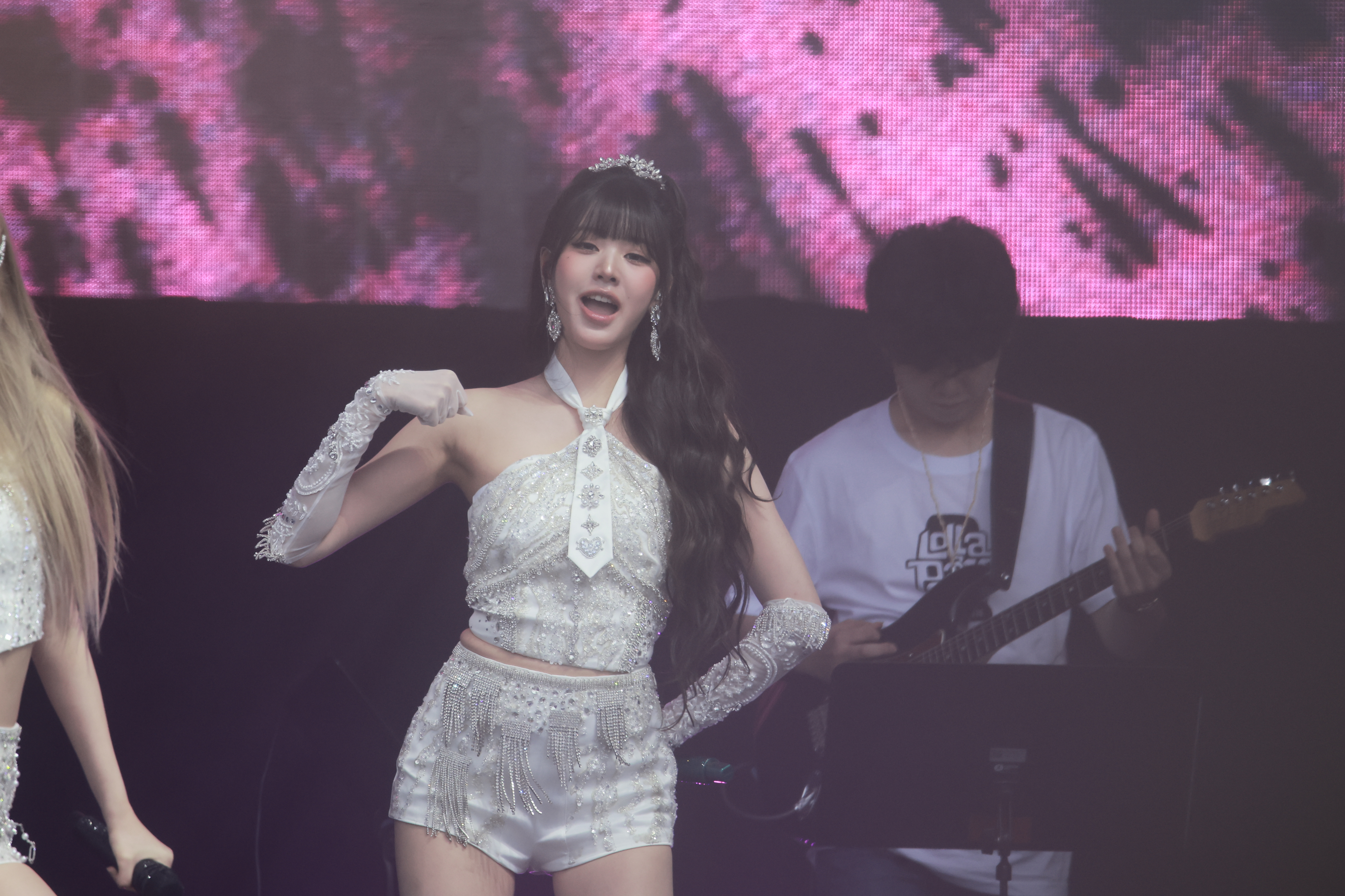 250712 Wonyoung 855 pics