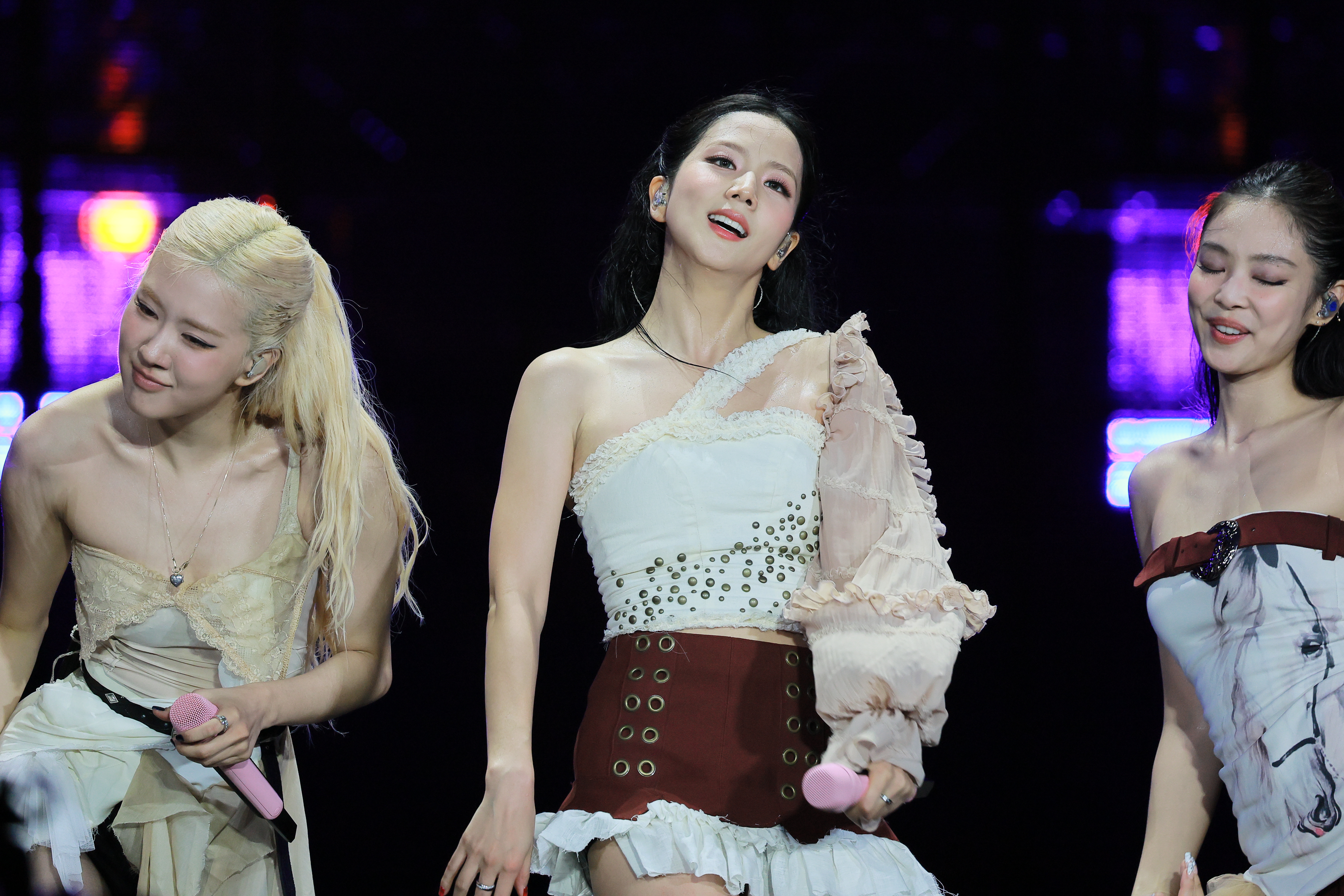 250706 Jisoo data (지수 데이터)  1,658 pics