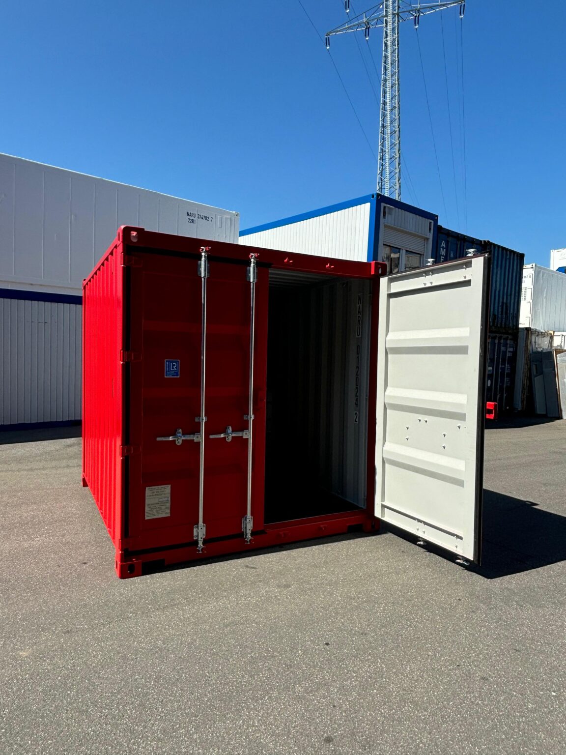 Conteneur de stockage 10 pieds – Compact, sécurisé et durable - Rouge